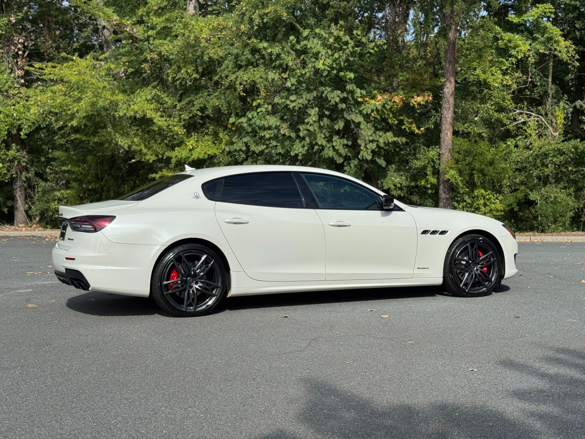 2021 Maserati Quattroporte Q4 GranSport photo 9