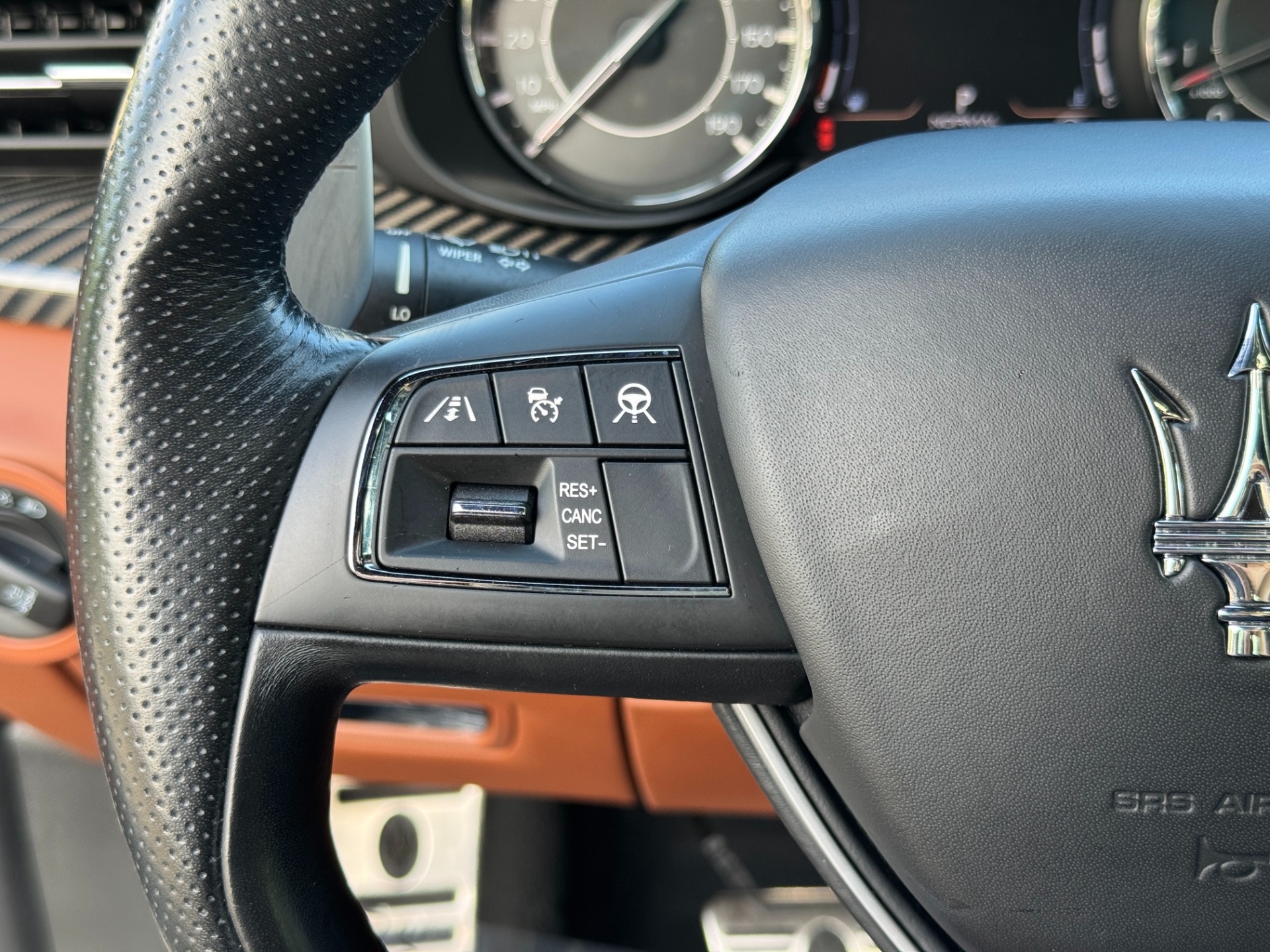 2021 Maserati Quattroporte Q4 GranSport photo 23