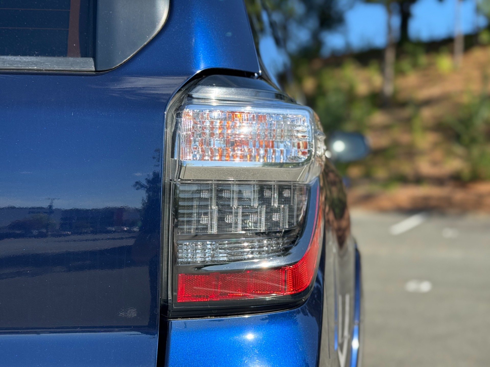 2020 Toyota 4Runner SR5 photo 16