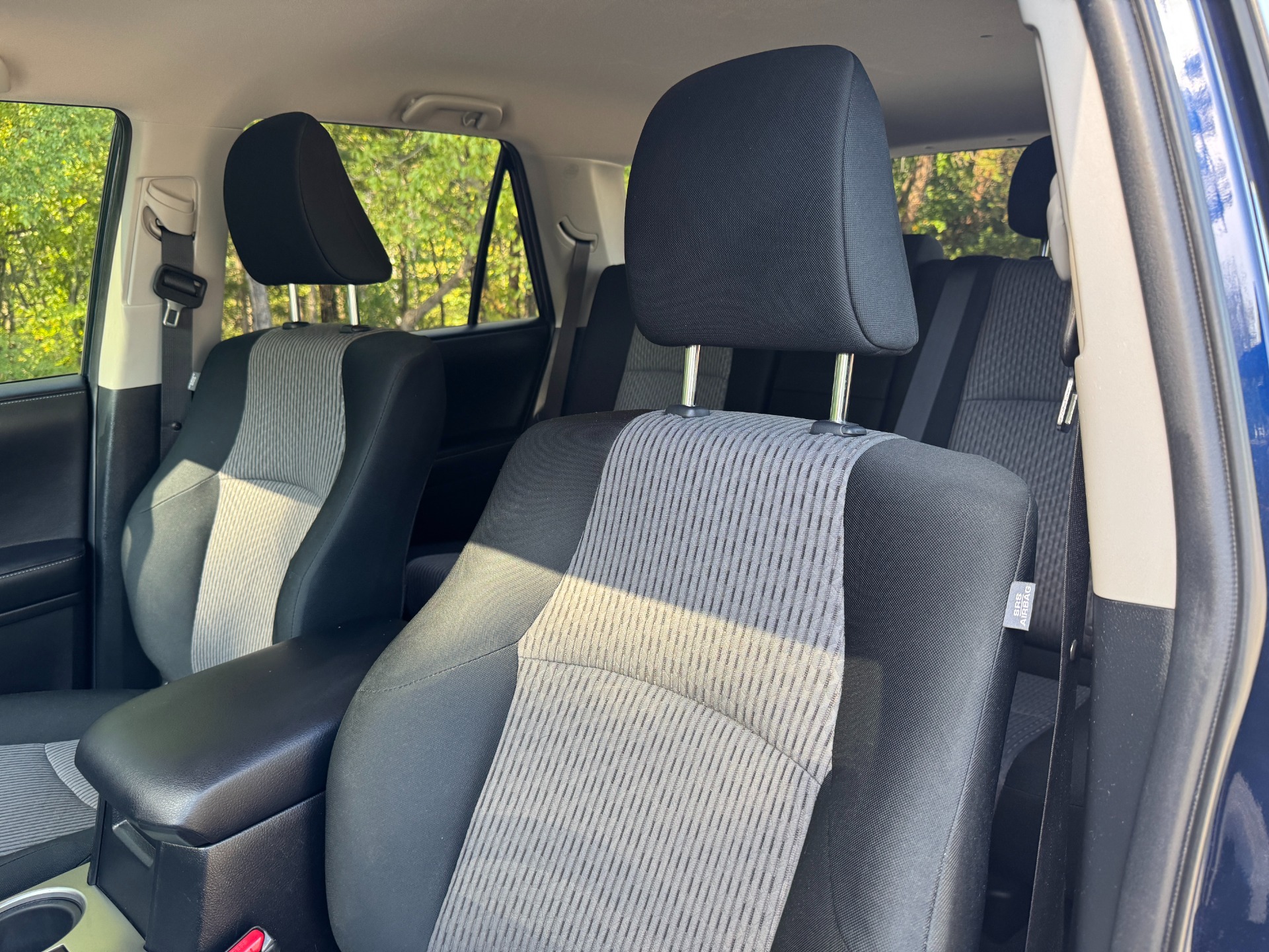 2020 Toyota 4Runner SR5 photo 21
