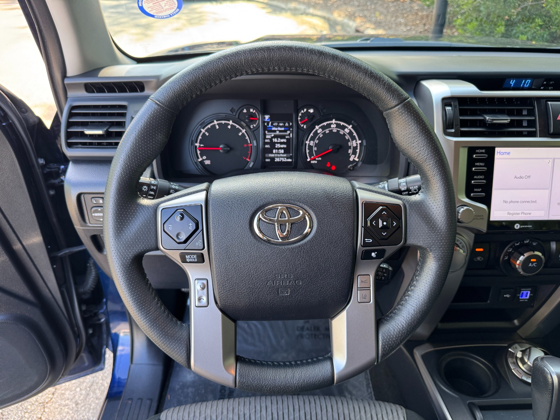 2020 Toyota 4Runner SR5 photo 26