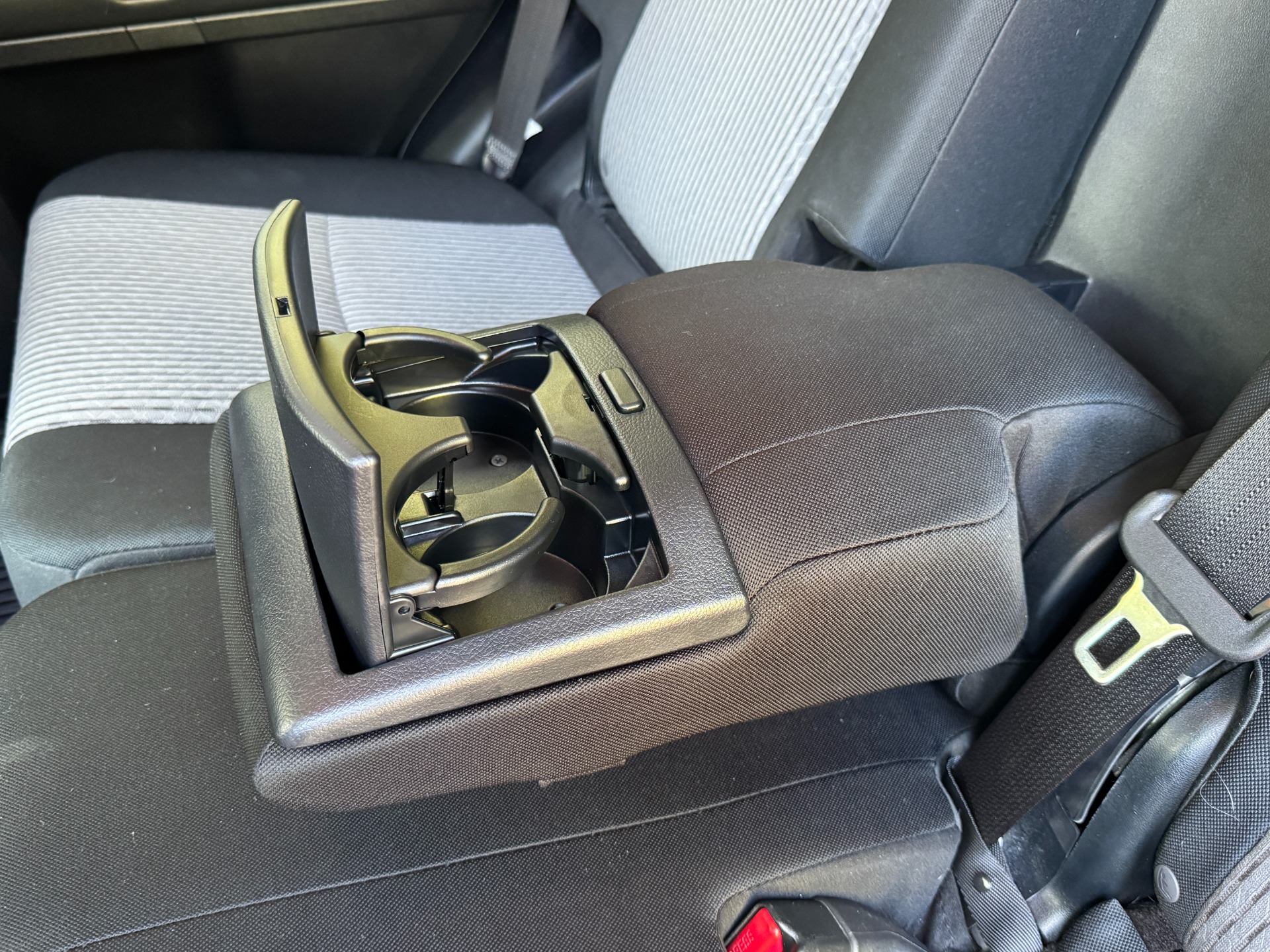 2020 Toyota 4Runner SR5 photo 45