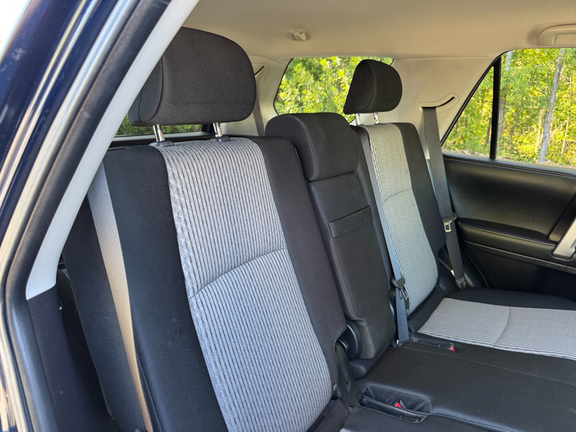 2020 Toyota 4Runner SR5 photo 55