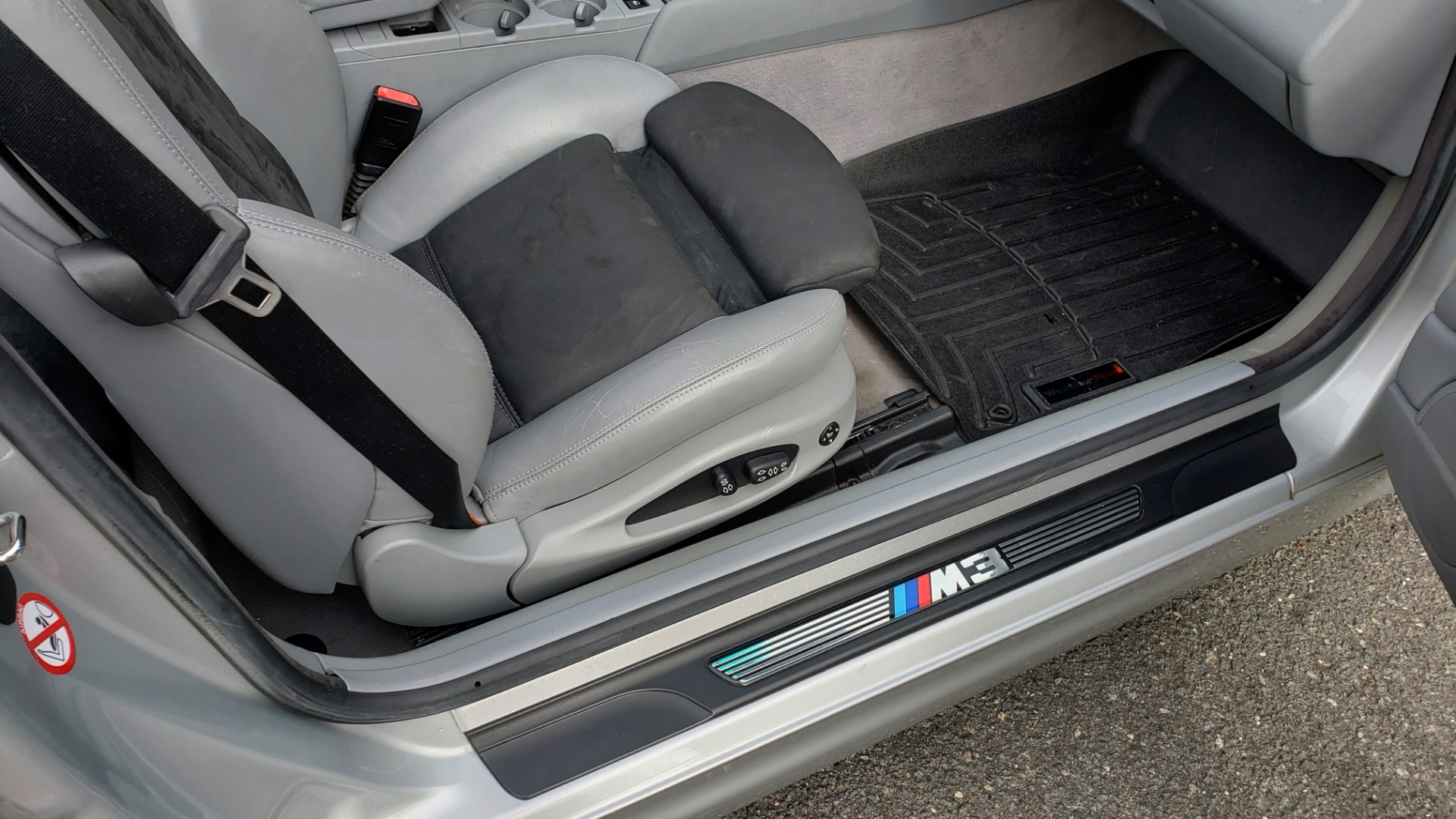 Used 2002 BMW M3 CONVERTIBLE / 6-SPD MAN / XENON / 19IN WHEELS for sale Sold at Formula Imports in Charlotte NC 28227 53
