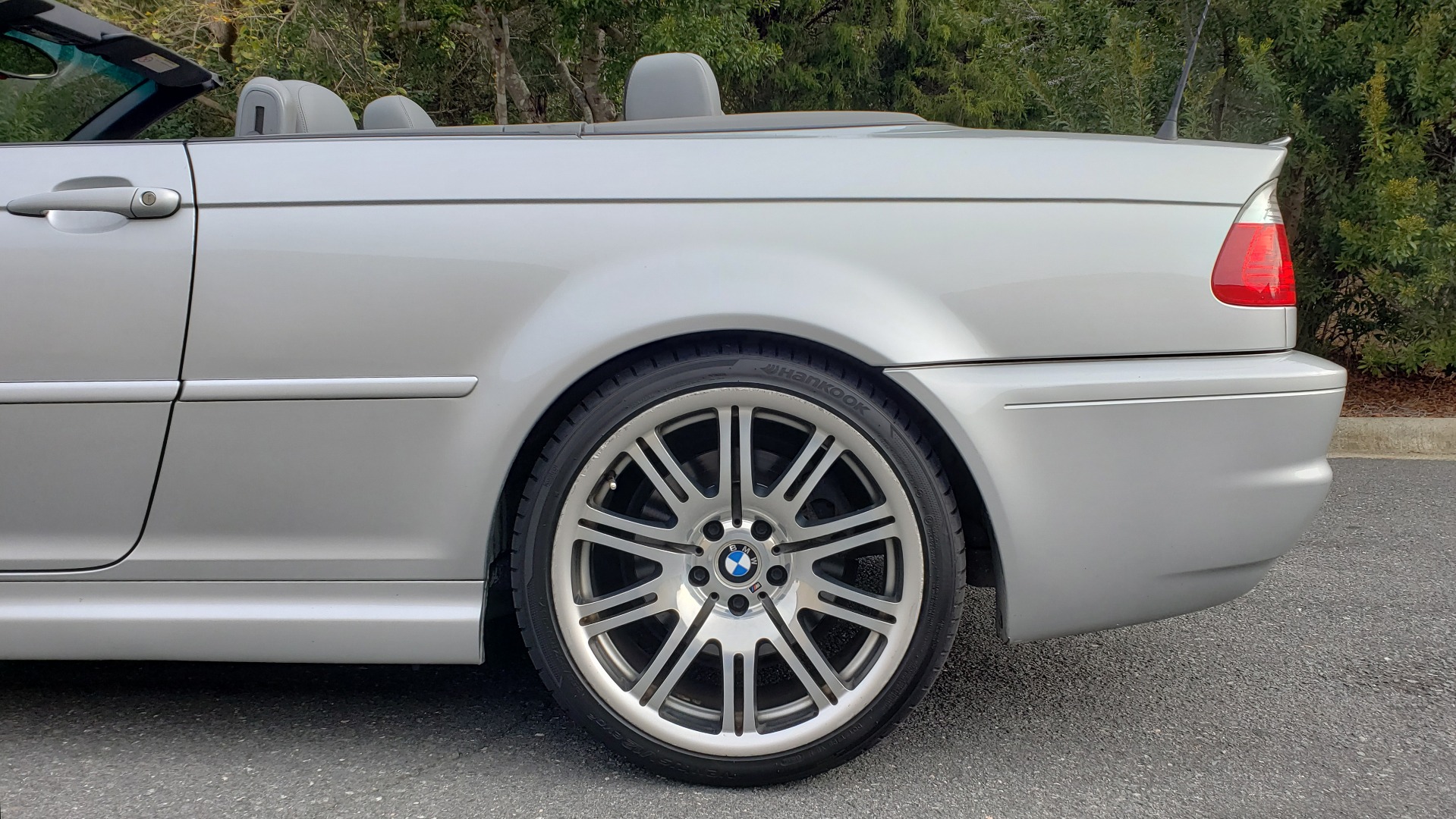 Used 2002 BMW M3 CONVERTIBLE / 6-SPD MAN / XENON / 19IN WHEELS for sale Sold at Formula Imports in Charlotte NC 28227 61