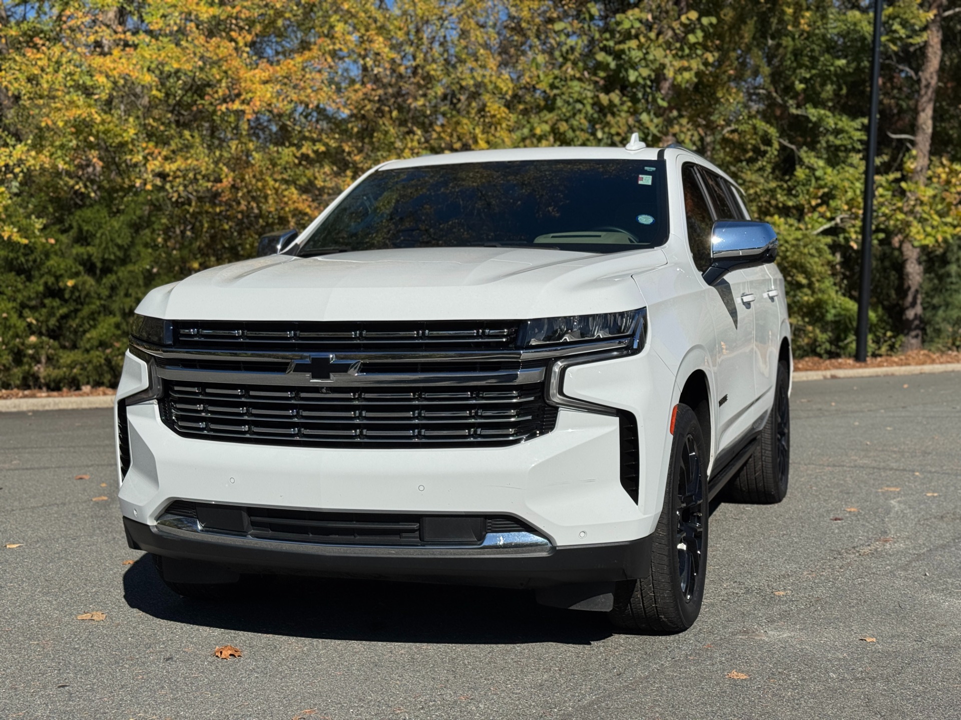 2023 Chevrolet Tahoe Premier photo 3