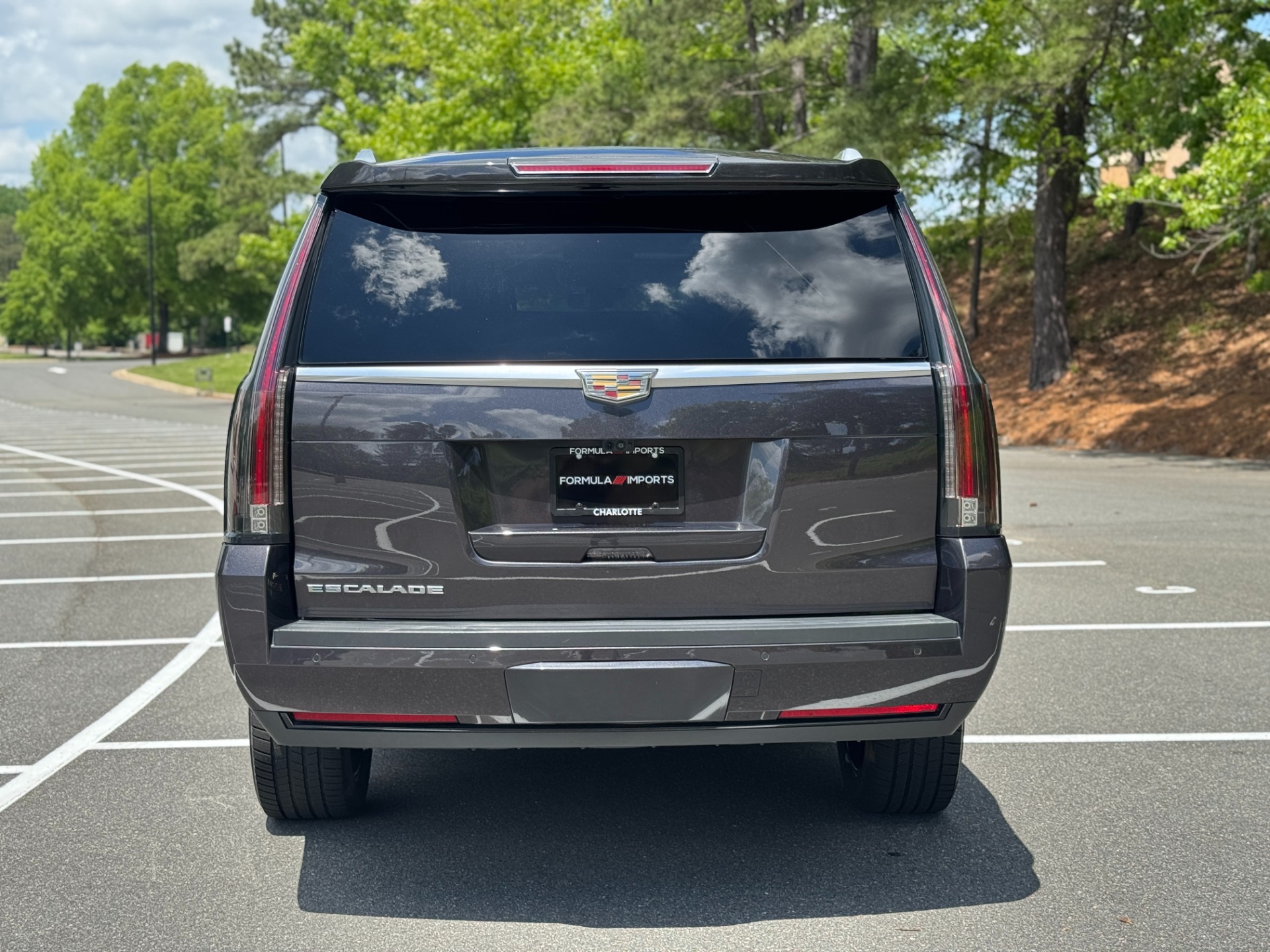 Used 2018 Cadillac ESCALADE ESV LUXURY 4WD 6.2L / NAV / BOSE / SUNROOF / 3-ROW / REARVIEW for sale Sold at Formula Imports in Charlotte NC 28227 10
