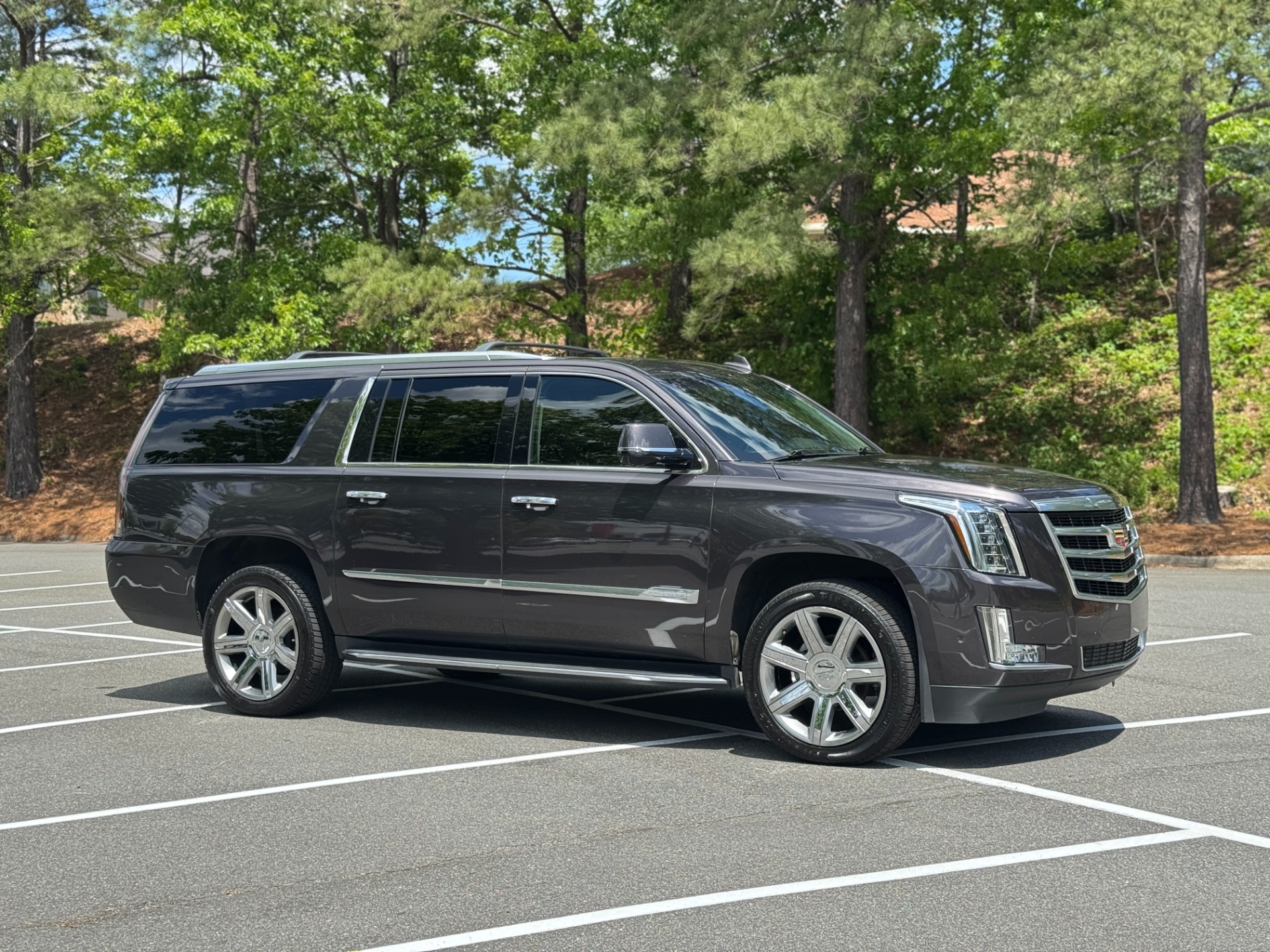 Used 2018 Cadillac ESCALADE ESV LUXURY 4WD 6.2L / NAV / BOSE / SUNROOF / 3-ROW / REARVIEW for sale Sold at Formula Imports in Charlotte NC 28227 15