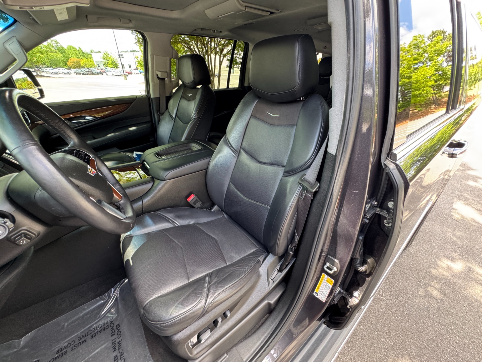 Used 2018 Cadillac ESCALADE ESV LUXURY 4WD 6.2L / NAV / BOSE / SUNROOF / 3-ROW / REARVIEW for sale Sold at Formula Imports in Charlotte NC 28227 22