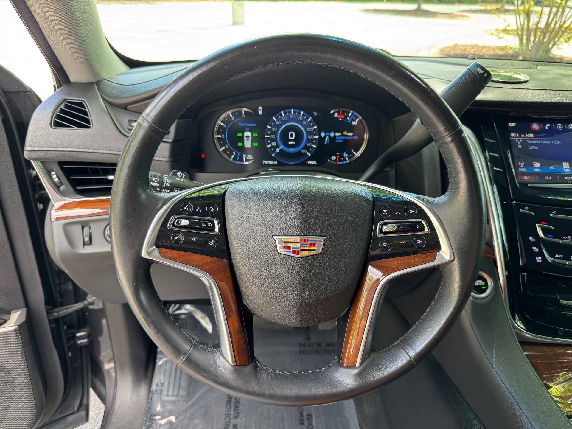 Used 2018 Cadillac Escalade ESV LUXURY REAR ENTERTAINMENT, DVD , BUCKETS for sale Sold at Formula Imports in Charlotte NC 28227 28