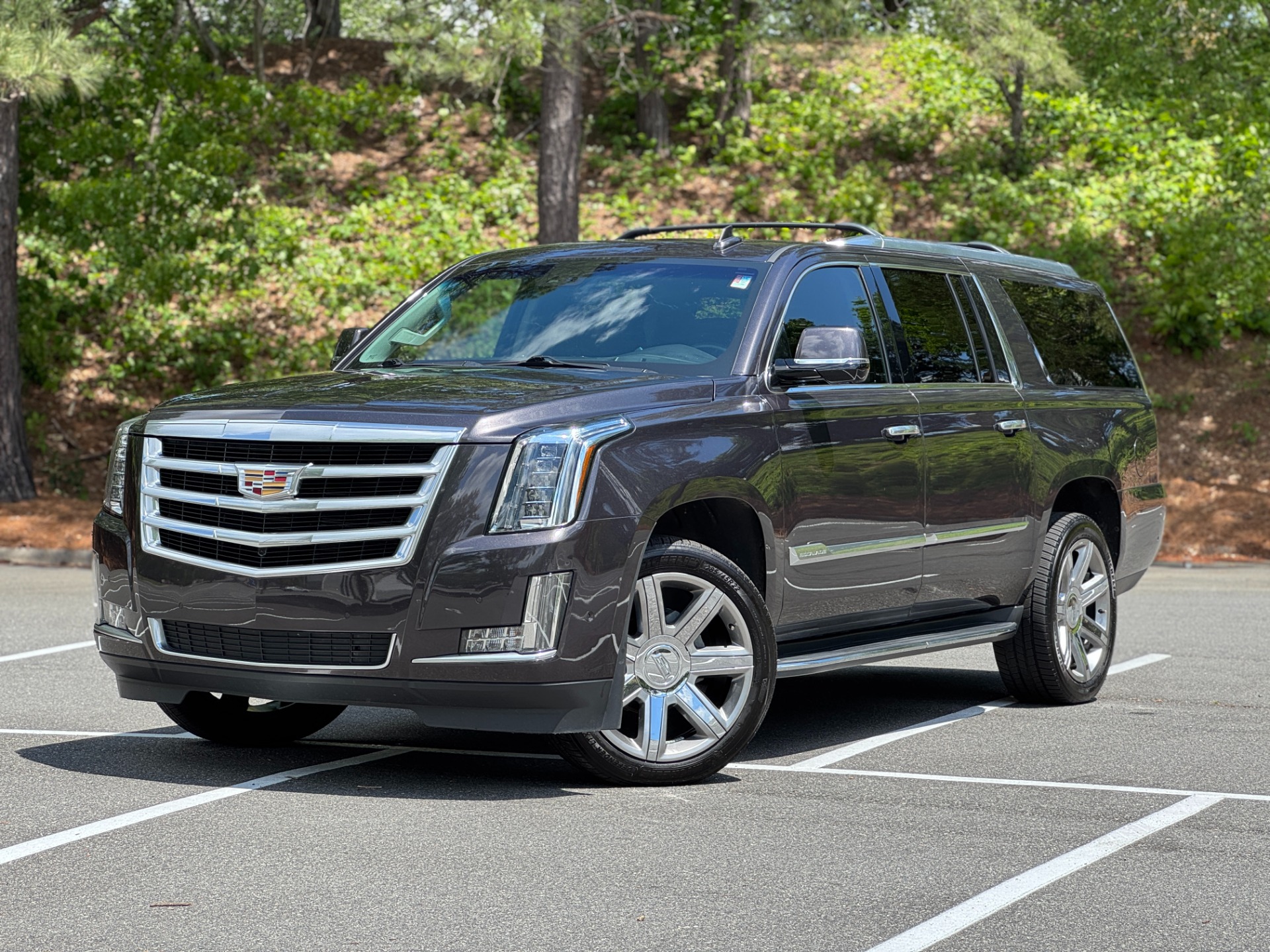 Used 2018 Cadillac ESCALADE ESV LUXURY 4WD 6.2L / NAV / BOSE / SUNROOF / 3-ROW / REARVIEW for sale Sold at Formula Imports in Charlotte NC 28227 1