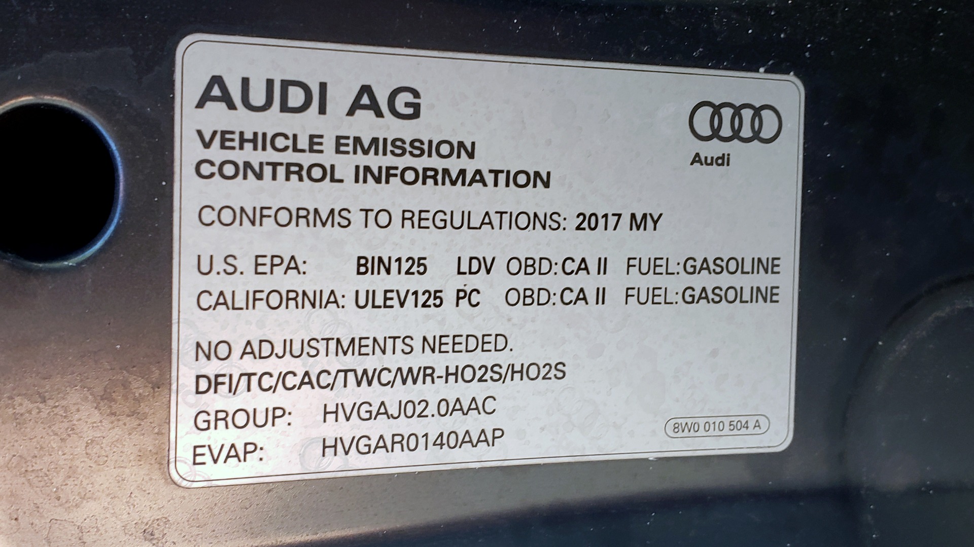 Used 2017 Audi A4 PREMIUM PLUS 2.0T S-TRONIC / NAV / SUNROOF / REARVIEW for sale Sold at Formula Imports in Charlotte NC 28227 13