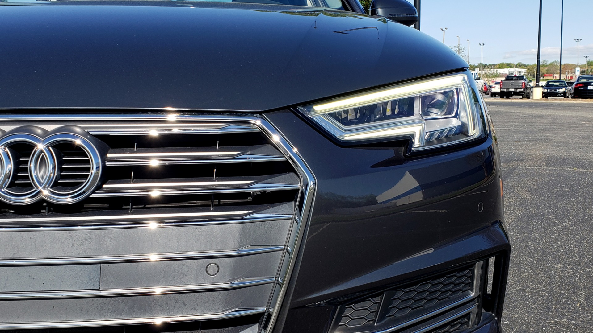 Used 2017 Audi A4 PREMIUM PLUS 2.0T S-TRONIC / NAV / SUNROOF / REARVIEW for sale Sold at Formula Imports in Charlotte NC 28227 25