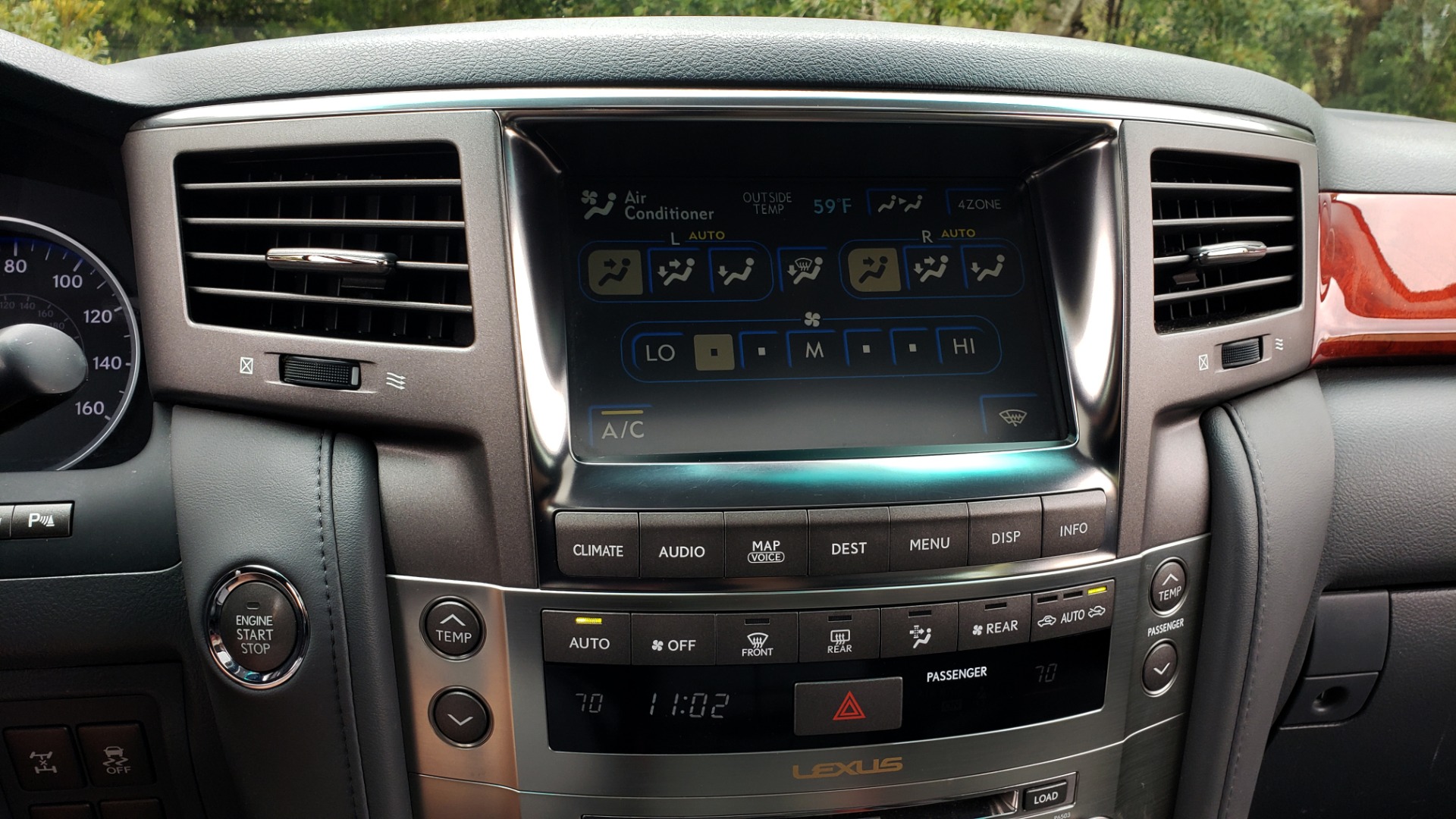 Used 2008 Lexus LX 570 4WD / TECH PKG / NAV / SUNROOF / MARK LEVINSON / PARK ASST for sale $22,995 at Formula Imports in Charlotte NC 28227 49