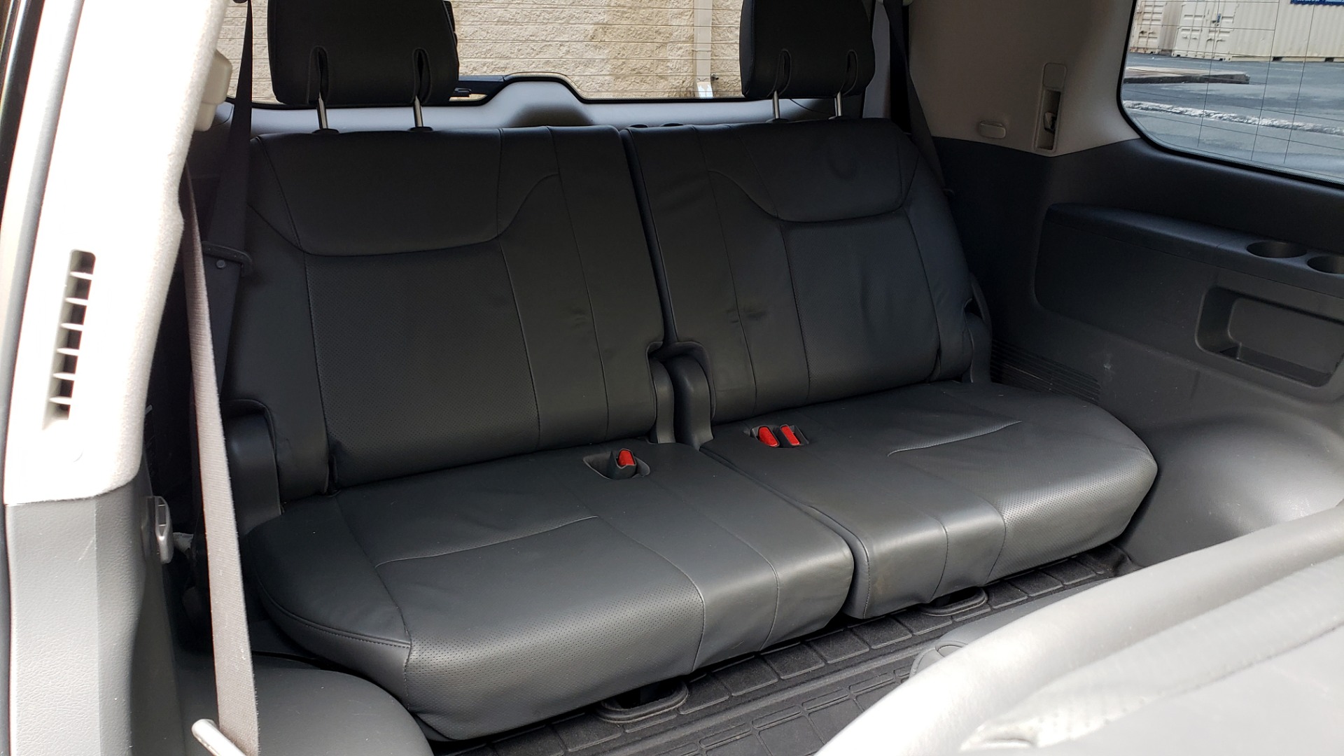 Used 2008 Lexus LX 570 for sale Sold at Formula Imports in Charlotte NC 28227 65