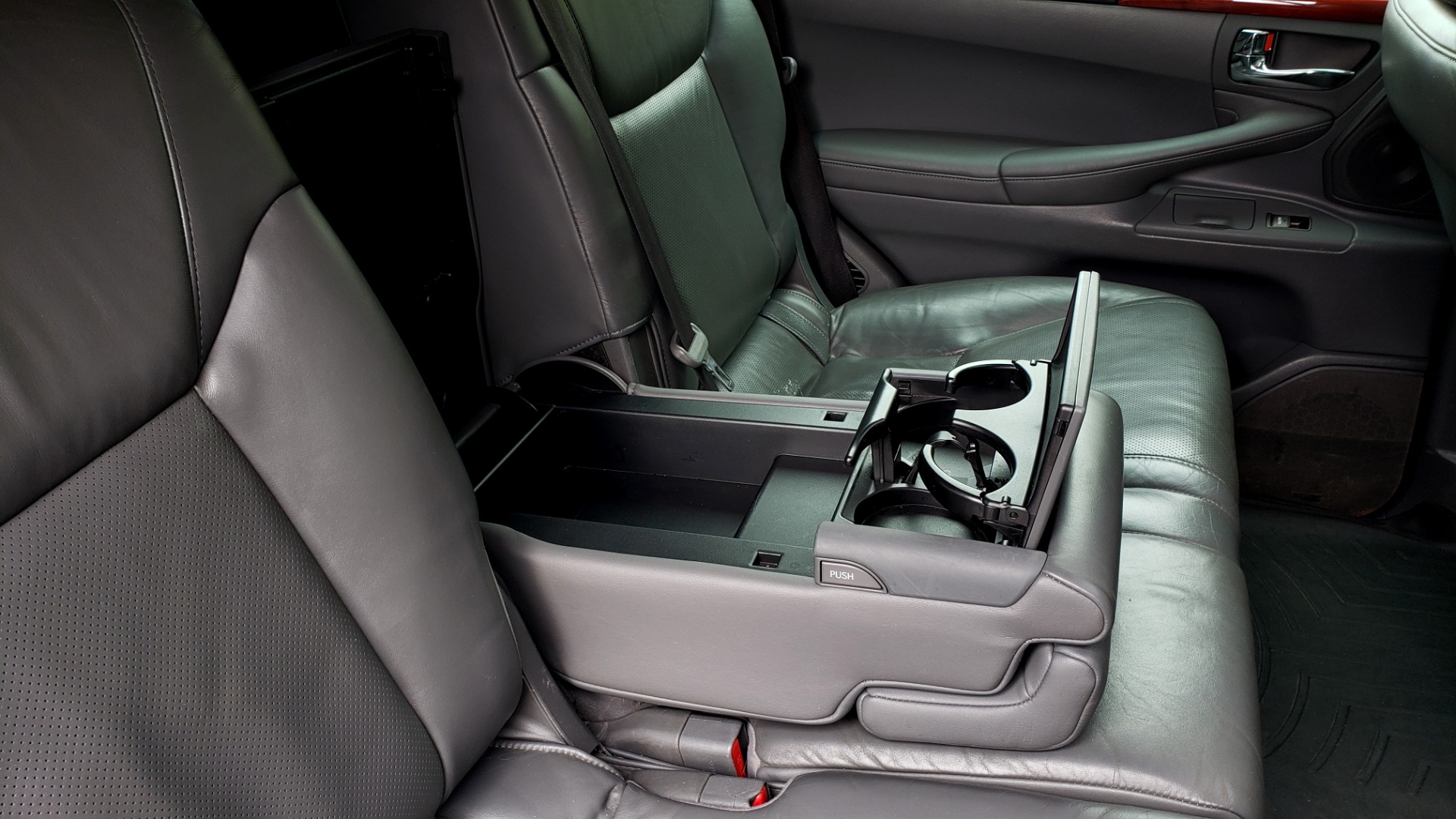 Used 2008 Lexus LX 570 for sale Sold at Formula Imports in Charlotte NC 28227 79