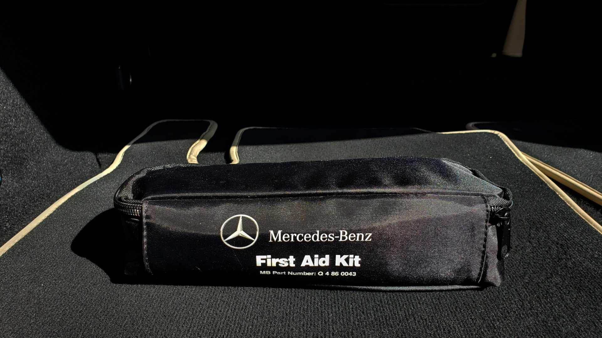 Used 2015 Mercedes-Benz CLA-Class CLA250 / FWD / SUNROOF / SPORT SUSP / CAMERA for sale Sold at Formula Imports in Charlotte NC 28227 14