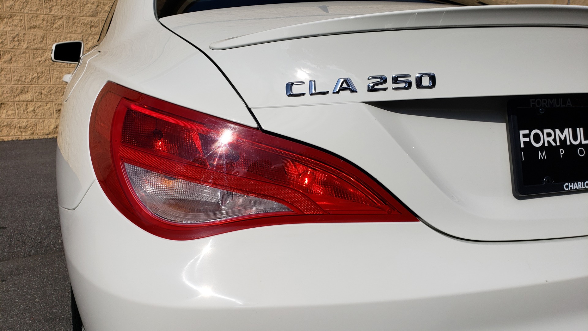 Used 2015 Mercedes-Benz CLA-Class CLA250 / FWD / SUNROOF / SPORT SUSP / CAMERA for sale Sold at Formula Imports in Charlotte NC 28227 22