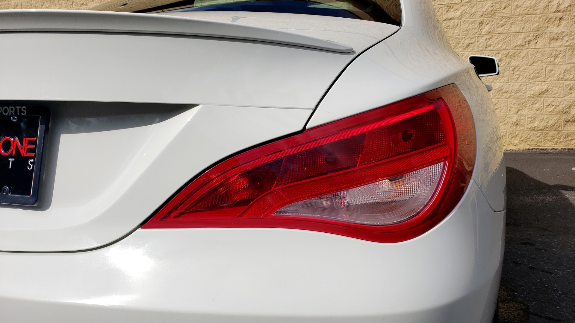 Used 2015 Mercedes-Benz CLA-Class CLA250 / FWD / SUNROOF / SPORT SUSP / CAMERA for sale Sold at Formula Imports in Charlotte NC 28227 23