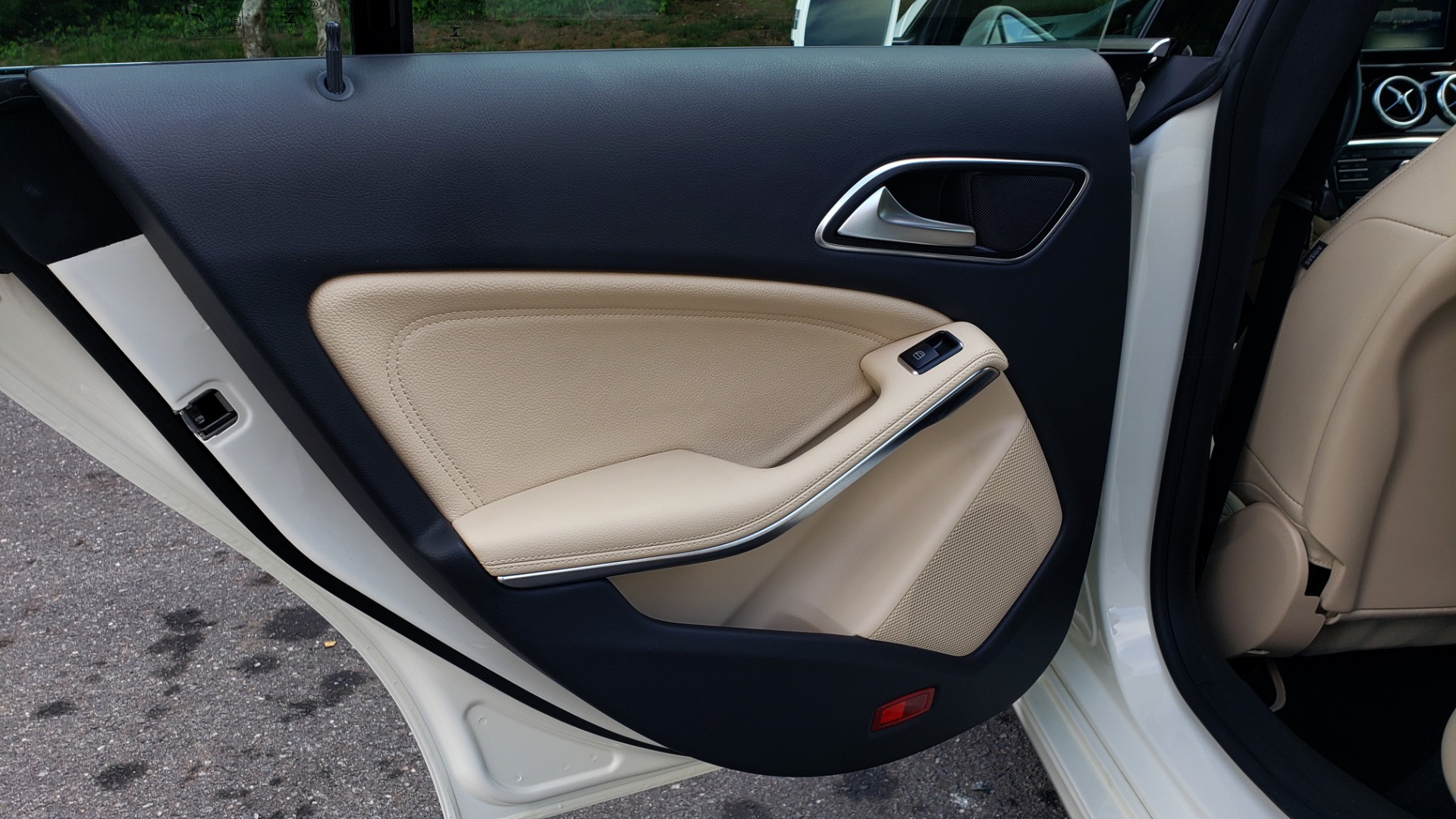 Used 2015 Mercedes-Benz CLA-Class CLA250 / FWD / SUNROOF / SPORT SUSP / CAMERA for sale Sold at Formula Imports in Charlotte NC 28227 50