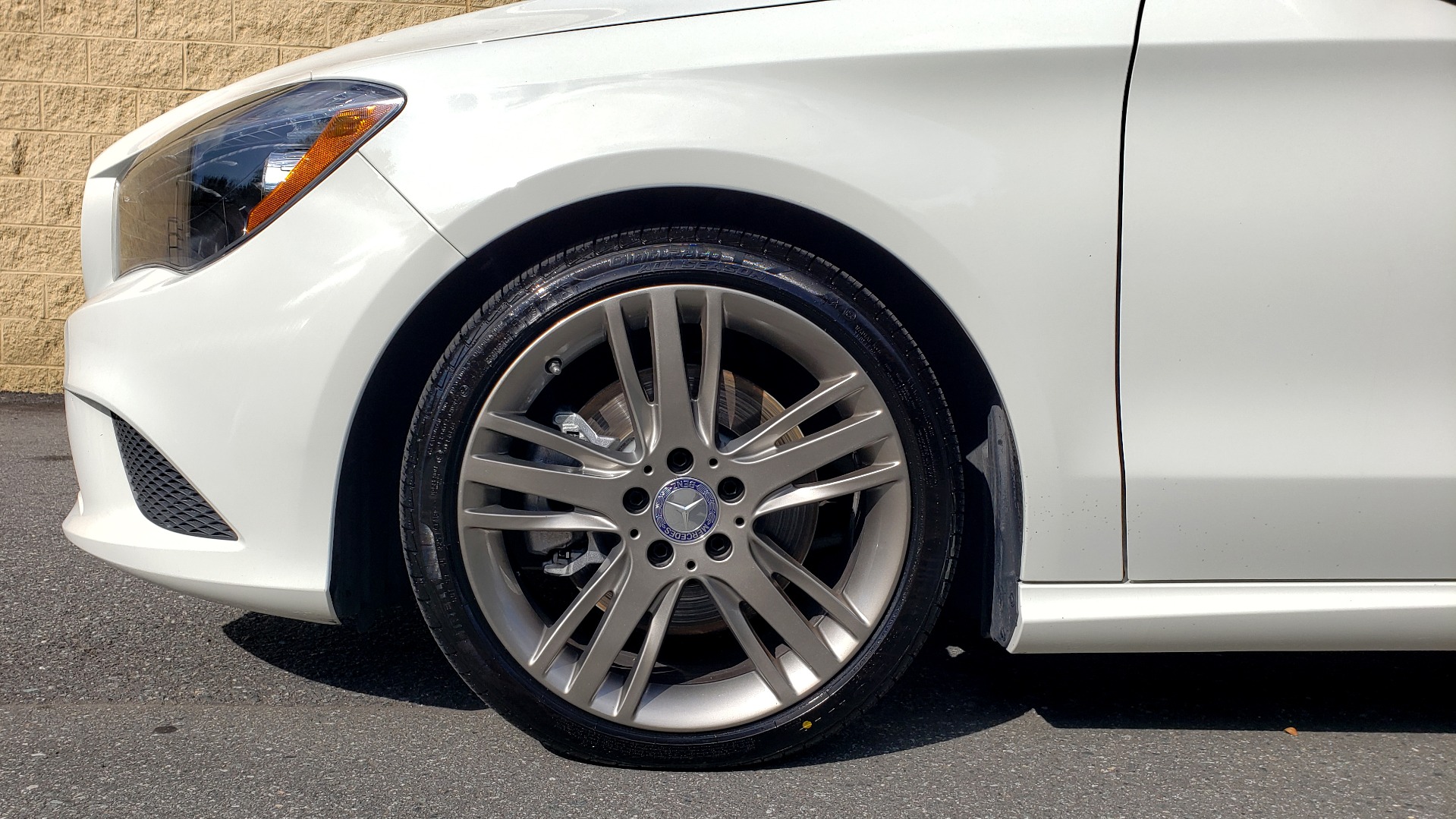 Used 2015 Mercedes-Benz CLA-Class CLA250 / FWD / SUNROOF / SPORT SUSP / CAMERA for sale Sold at Formula Imports in Charlotte NC 28227 67