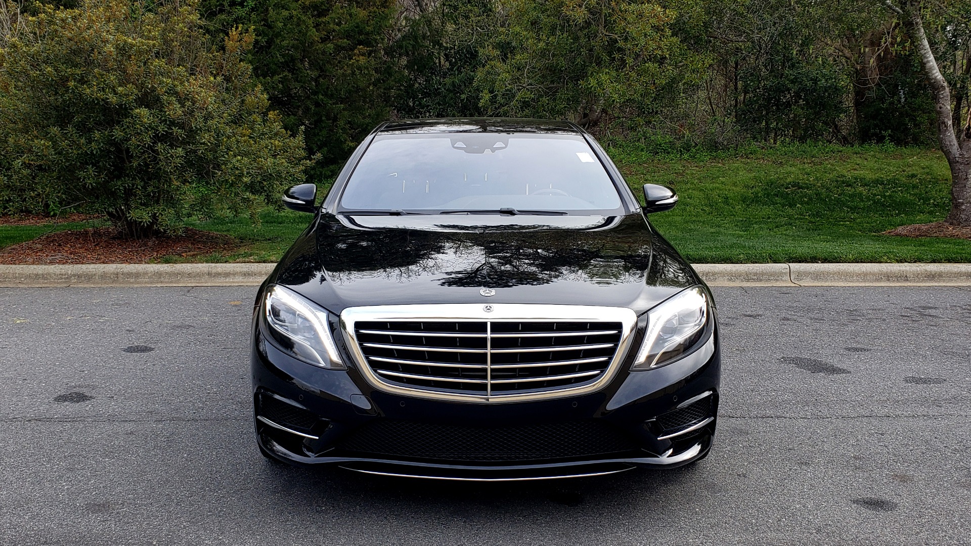 Used 2017 Mercedes-Benz S-CLASS S 550 4MATIC SPORT / PREM PKG / WARMTH & COMFORT / KEYLESS-GO for sale Sold at Formula Imports in Charlotte NC 28227 25