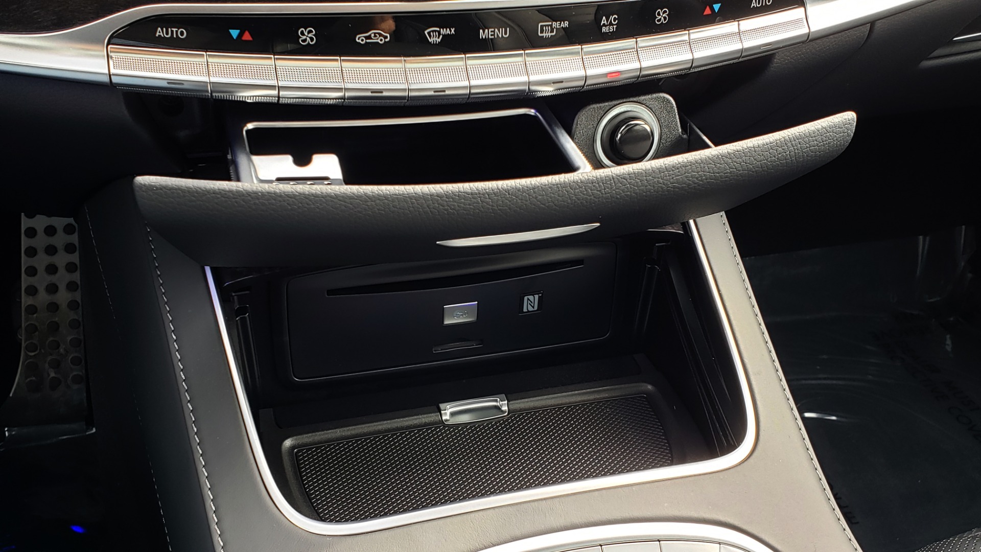 Used 2017 Mercedes-Benz S-CLASS S 550 4MATIC SPORT / PREM PKG / WARMTH & COMFORT / KEYLESS-GO for sale Sold at Formula Imports in Charlotte NC 28227 54