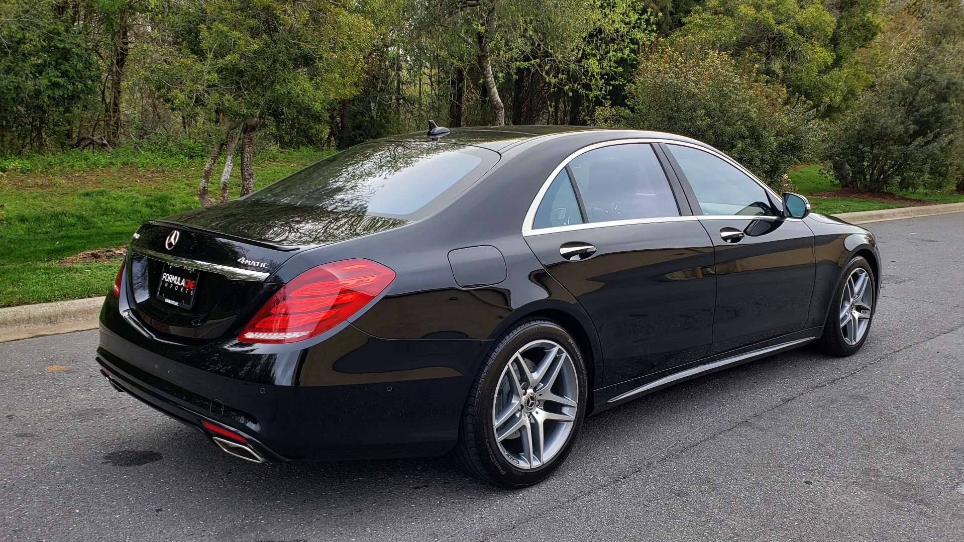 Used 2017 Mercedes-Benz S-CLASS S 550 4MATIC SPORT / PREM PKG / WARMTH & COMFORT / KEYLESS-GO for sale Sold at Formula Imports in Charlotte NC 28227 6