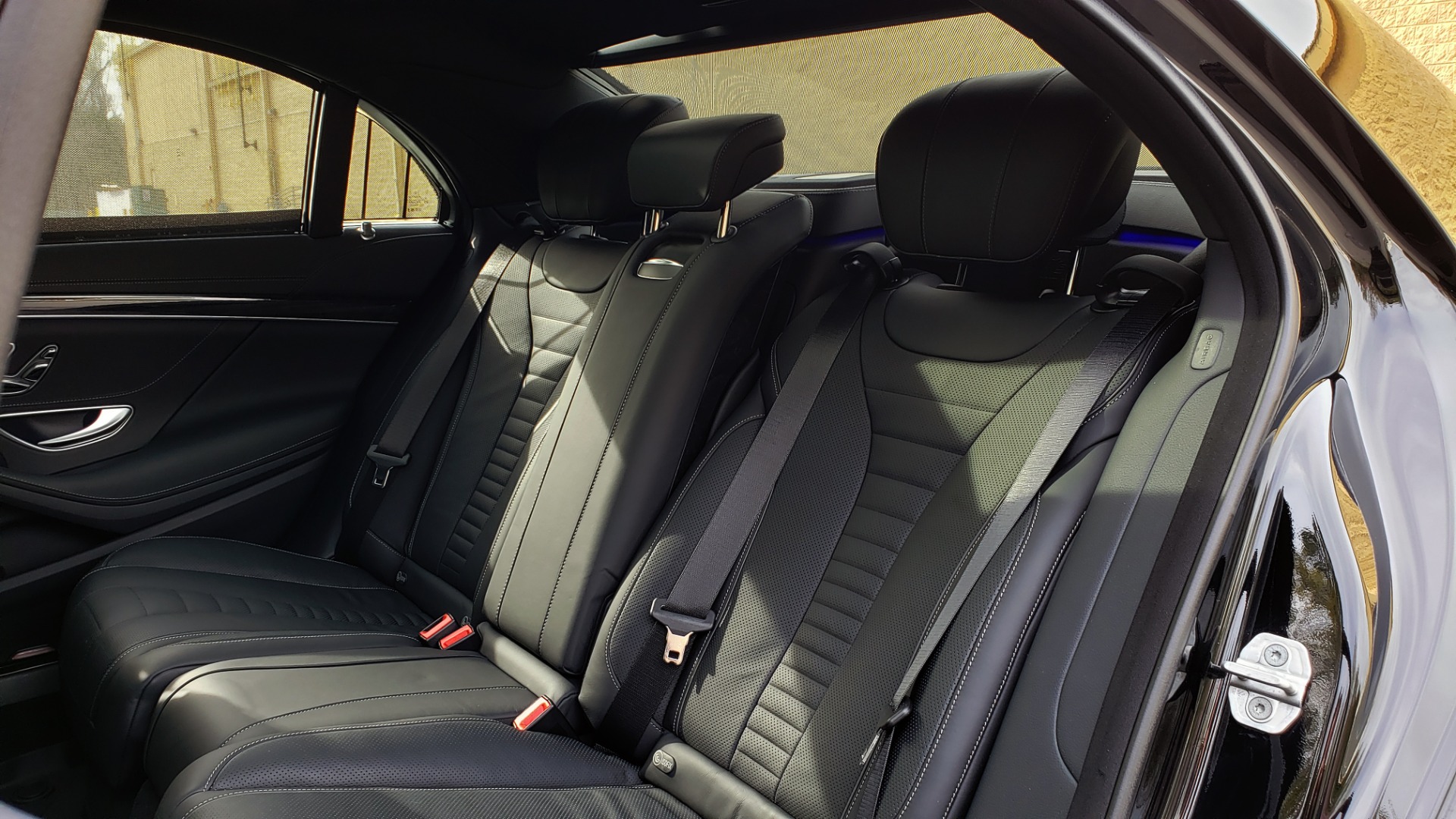 Used 2017 Mercedes-Benz S-CLASS S 550 4MATIC SPORT / PREM PKG / WARMTH & COMFORT / KEYLESS-GO for sale Sold at Formula Imports in Charlotte NC 28227 70