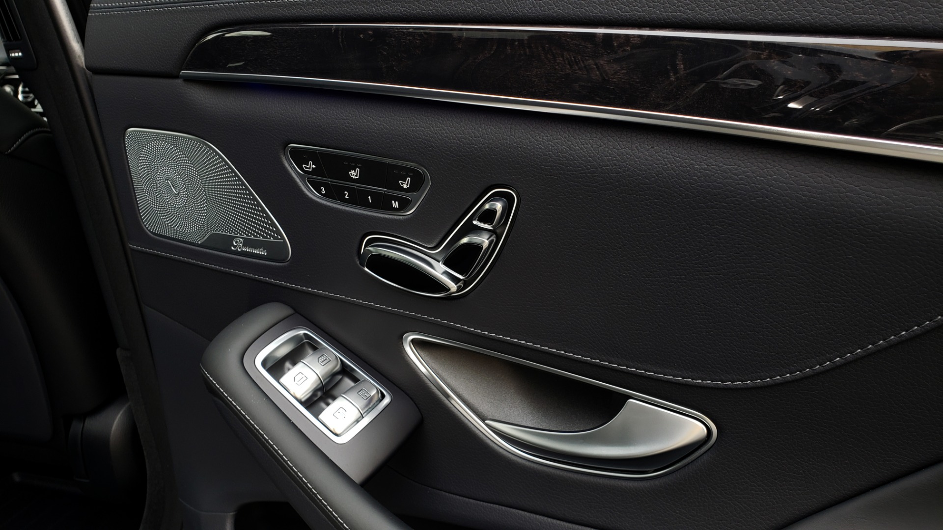 Used 2017 Mercedes-Benz S-CLASS S 550 4MATIC SPORT / PREM PKG / WARMTH & COMFORT / KEYLESS-GO for sale Sold at Formula Imports in Charlotte NC 28227 83