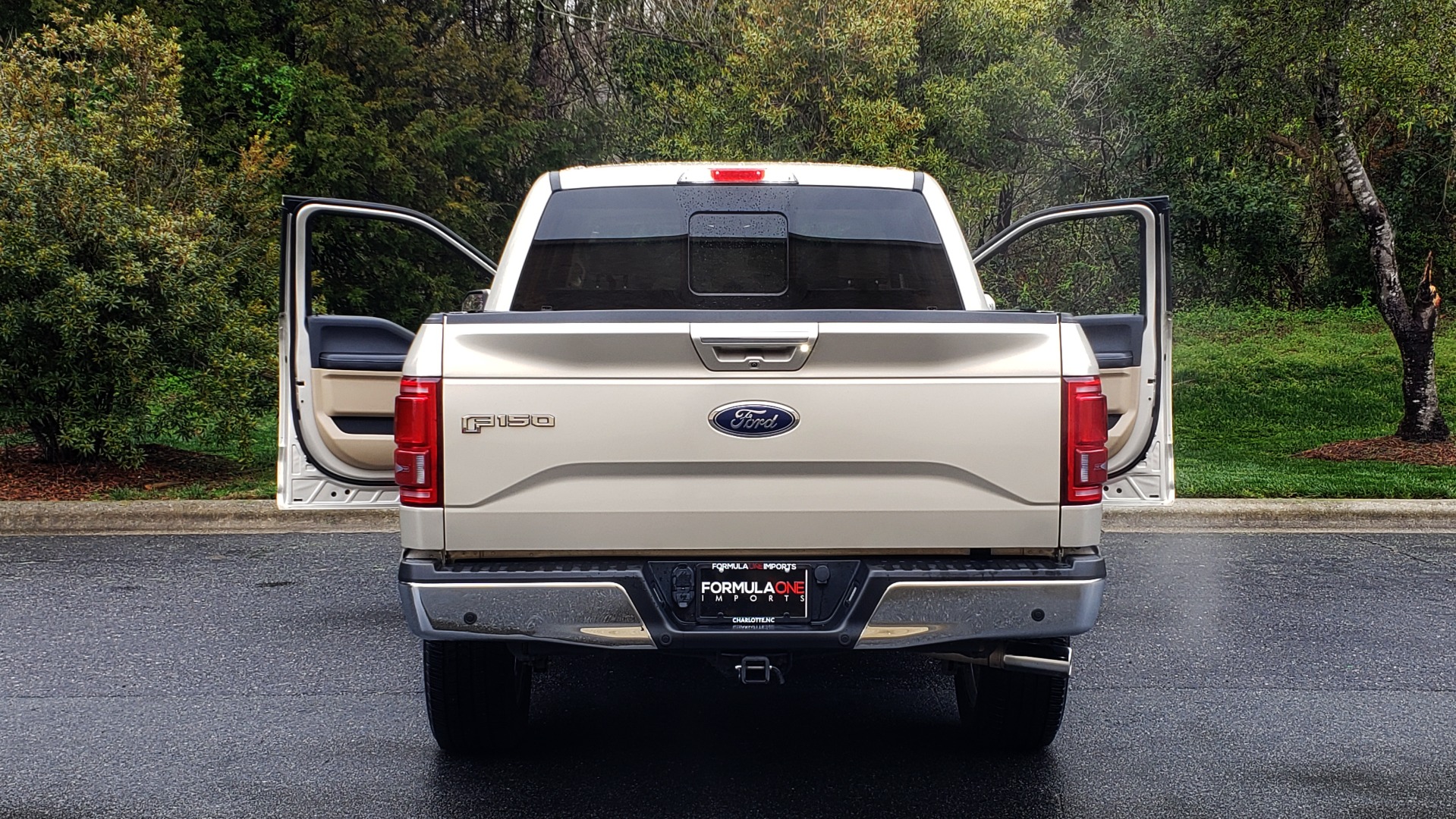 Used 2017 Ford F-150 LARIAT 4X4 SUPERCREW / NAV / ADAPT CRS / PANO-ROOF / BLIS / REARVIEW for sale Sold at Formula Imports in Charlotte NC 28227 25