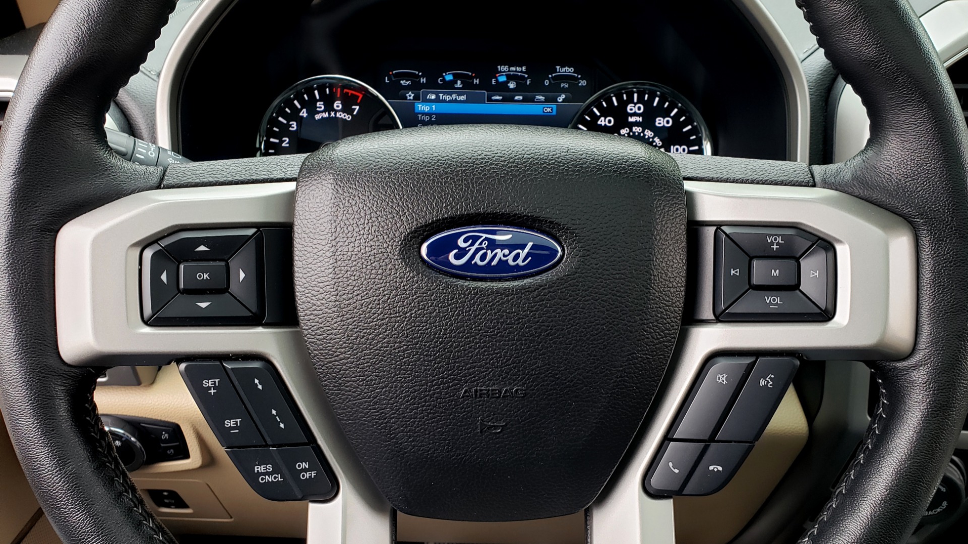 Used 2017 Ford F-150 LARIAT 4X4 SUPERCREW / NAV / ADAPT CRS / PANO-ROOF / BLIS / REARVIEW for sale Sold at Formula Imports in Charlotte NC 28227 38