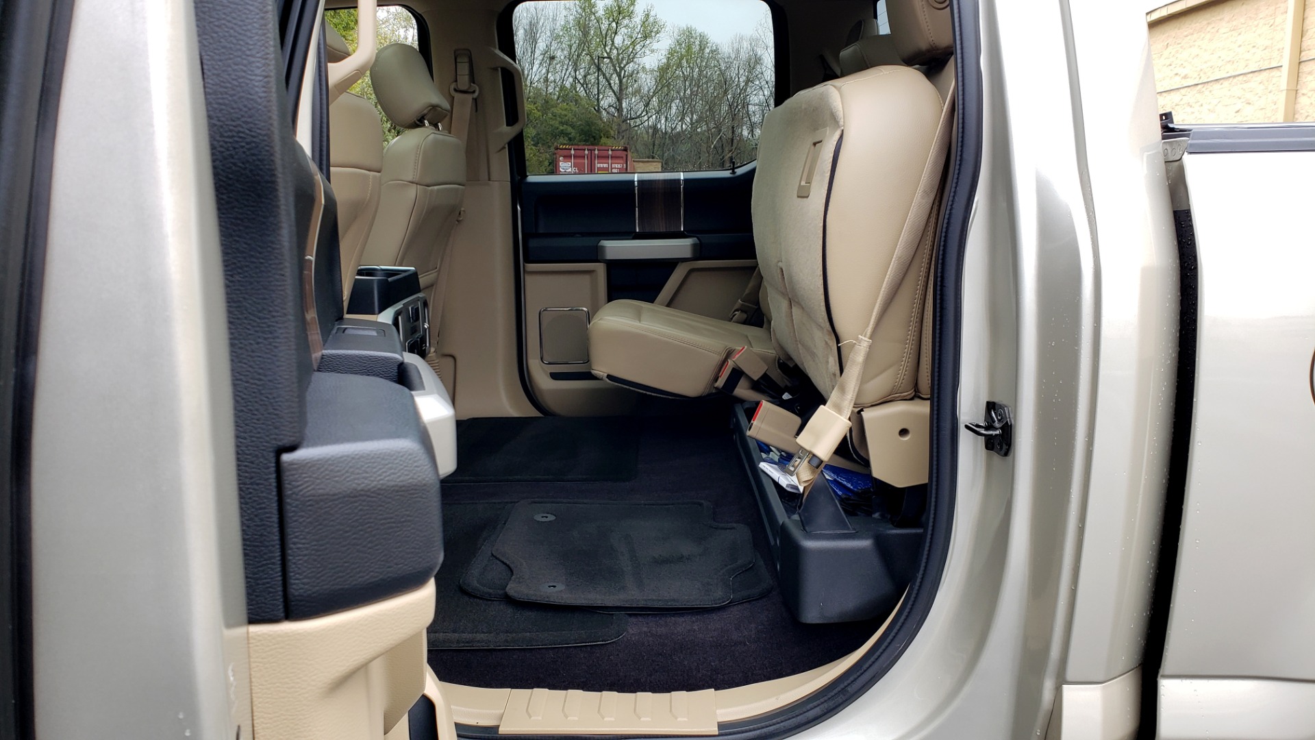 Used 2017 Ford F-150 LARIAT 4X4 SUPERCREW / NAV / ADAPT CRS / PANO-ROOF / BLIS / REARVIEW for sale Sold at Formula Imports in Charlotte NC 28227 63