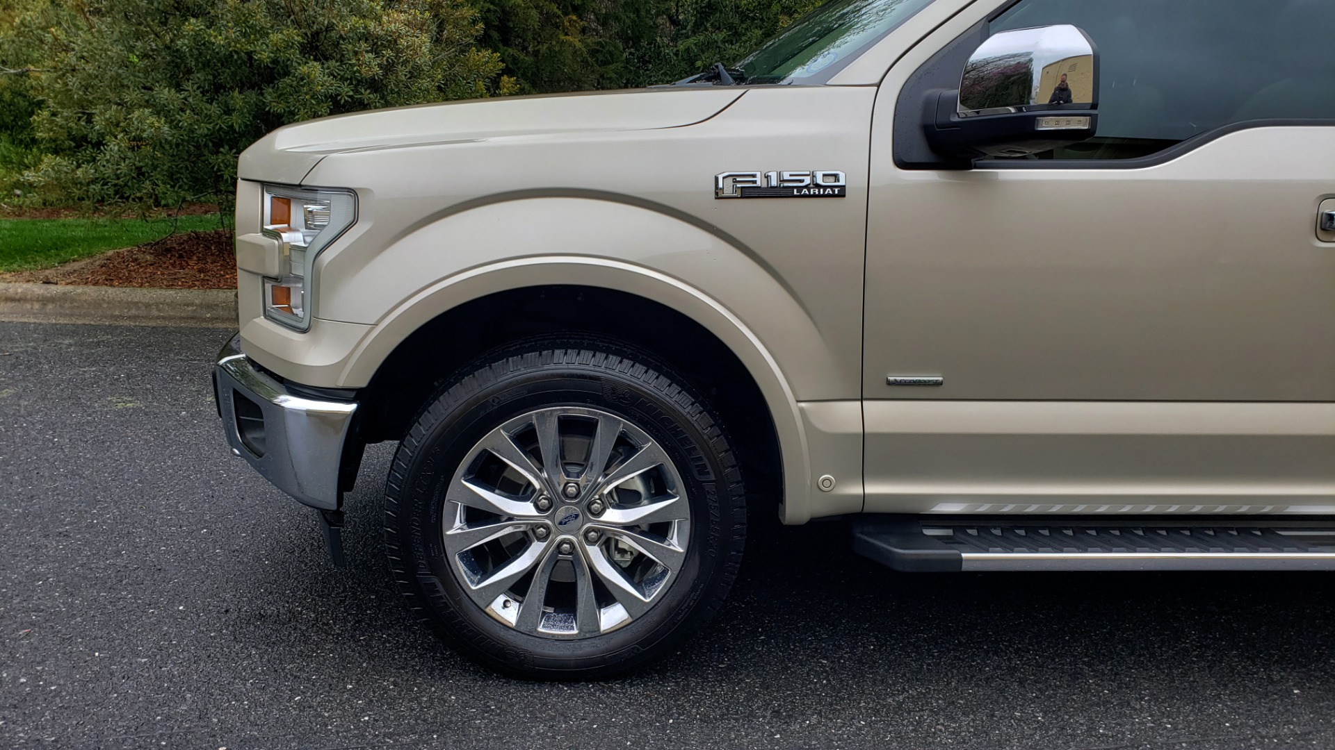 Used 2017 Ford F-150 LARIAT 4X4 SUPERCREW / NAV / ADAPT CRS / PANO-ROOF / BLIS / REARVIEW for sale Sold at Formula Imports in Charlotte NC 28227 8