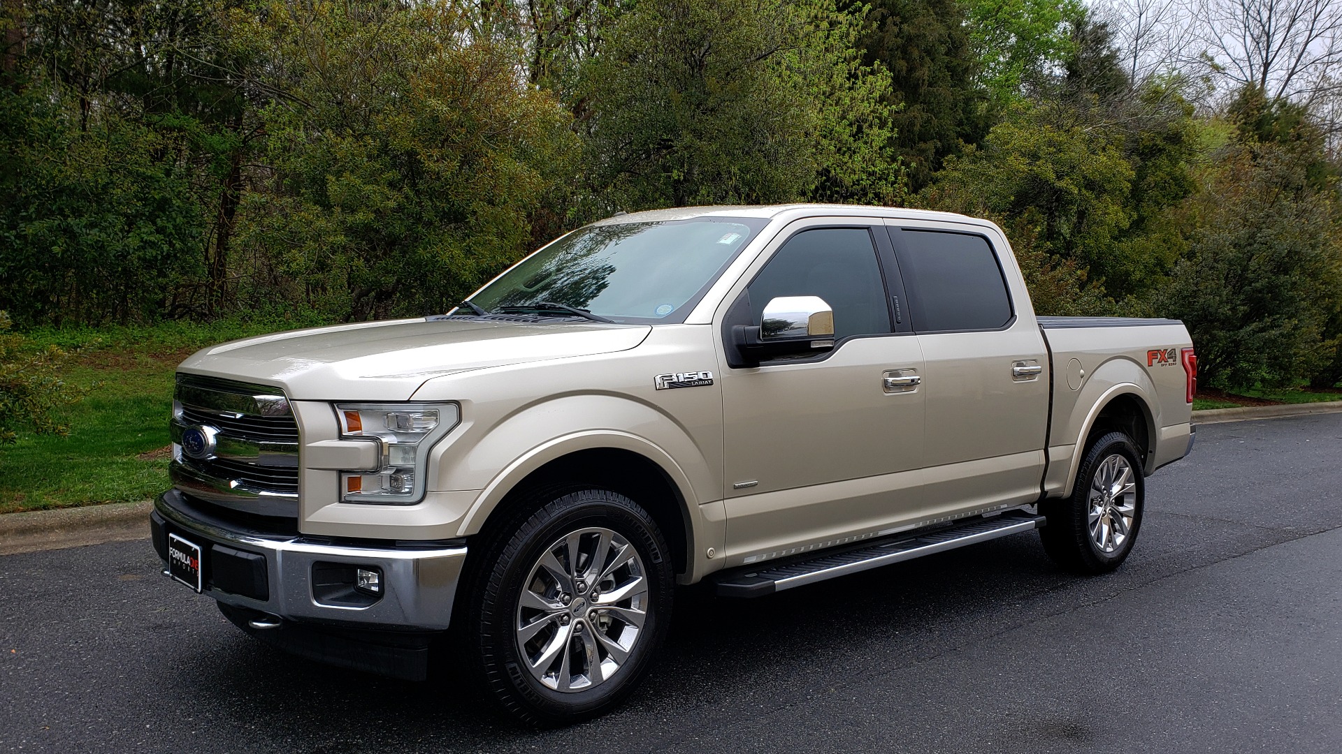 Used 2017 Ford F-150 LARIAT 4X4 SUPERCREW / NAV / ADAPT CRS / PANO-ROOF / BLIS / REARVIEW for sale Sold at Formula Imports in Charlotte NC 28227 1