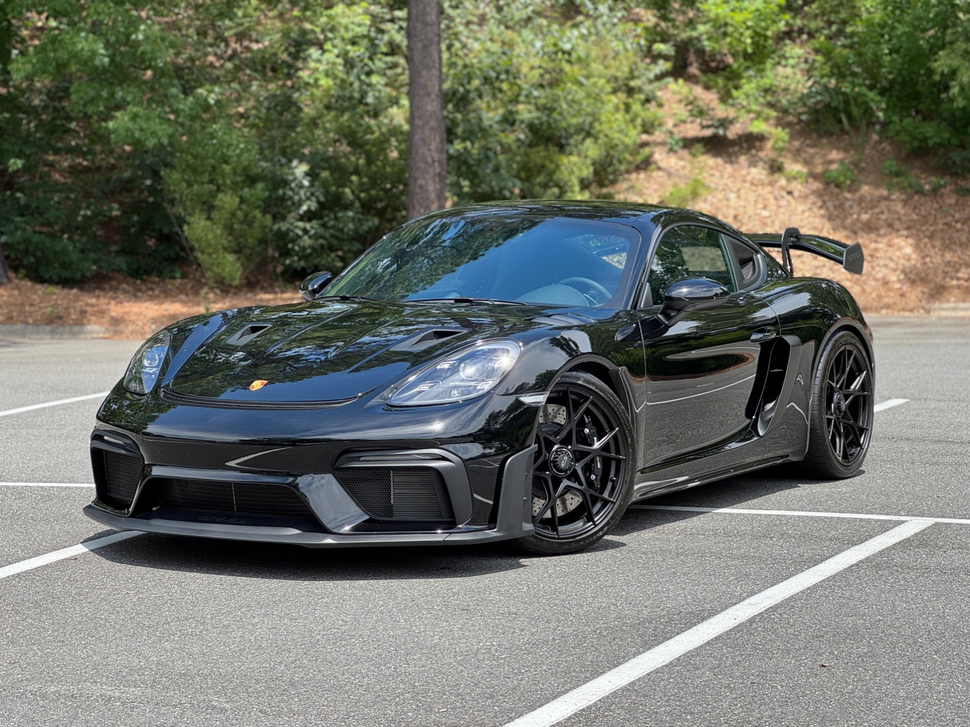 Used 2025 Porsche 718 Cayman GT4 RS FRONT LIFT / 18-WAY SEATS / PDLS / BOSE / CHRONO PKG for sale $198,500 at Formula Imports in Charlotte NC 28227 1