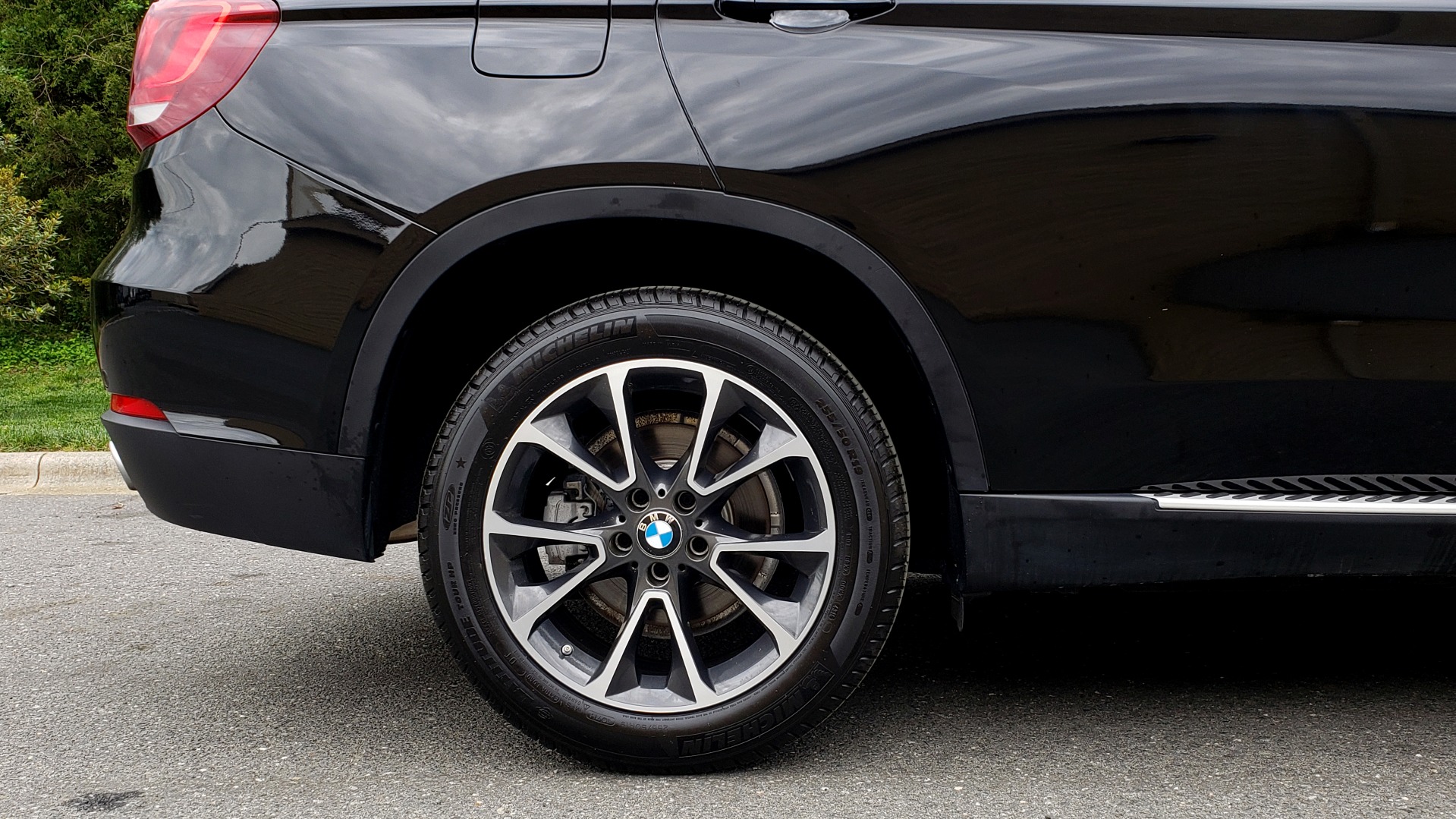 Used 2017 BMW X5 XDRIVE35I / NAV / SUNROOF / REARVIEW / HTD STS for sale Sold at Formula Imports in Charlotte NC 28227 12