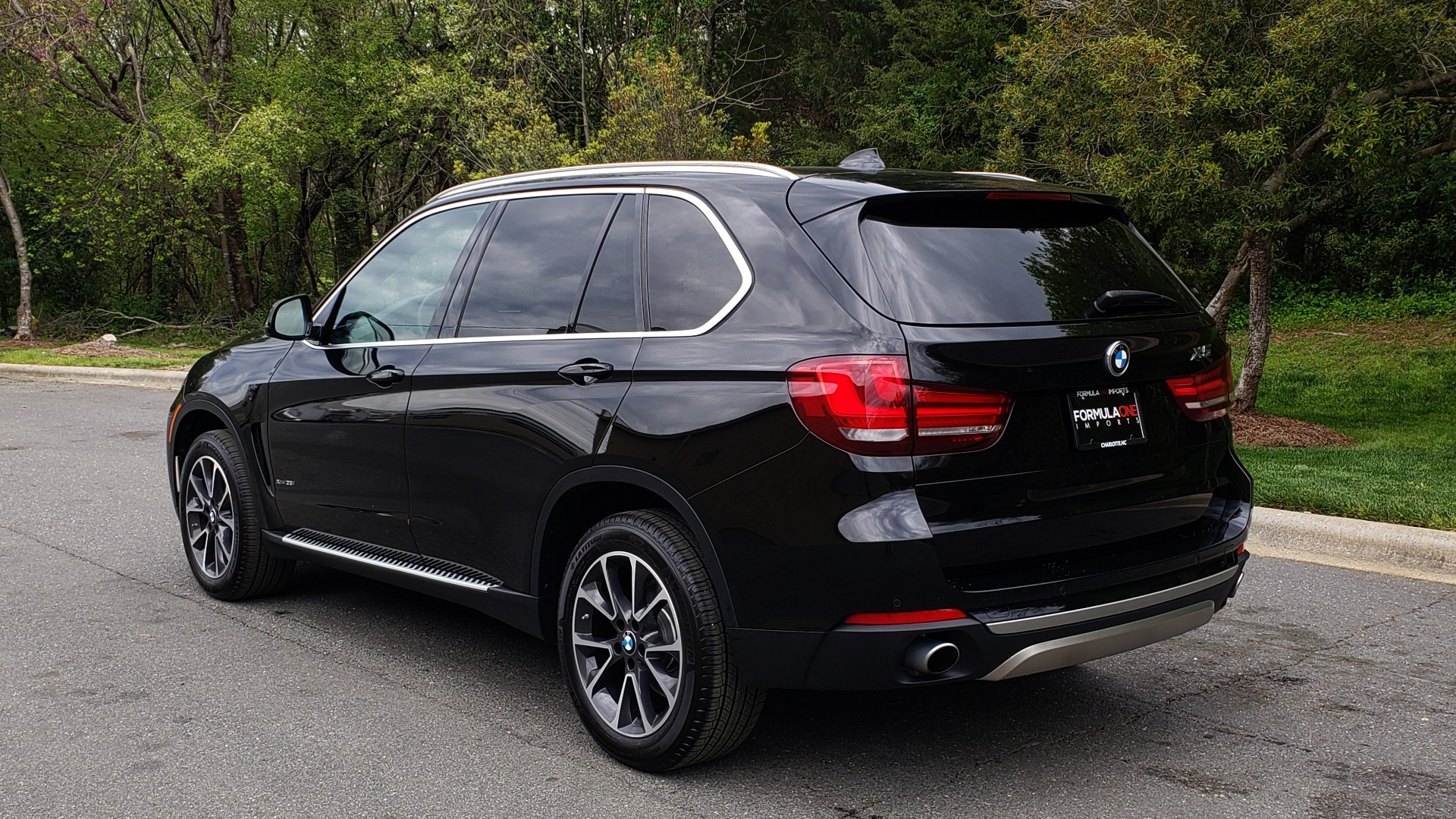 Used 2017 BMW X5 XDRIVE35I / NAV / SUNROOF / REARVIEW / HTD STS for sale Sold at Formula Imports in Charlotte NC 28227 3