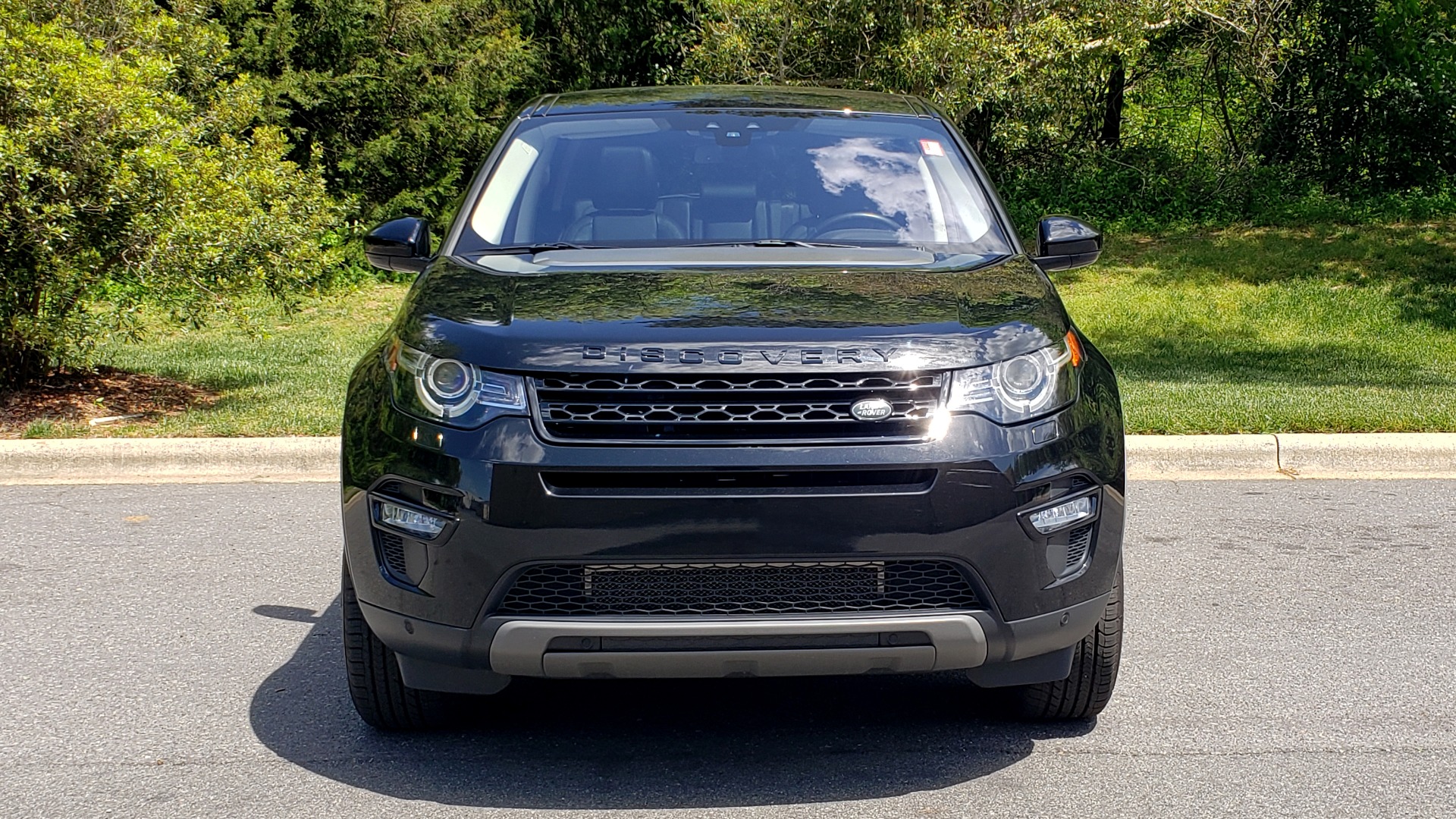 Used 2017 Land Rover DISCOVERY SPORT HSE / NAV / PANO-ROOF / REARVIEW / HTD STS / LANE DEPART for sale Sold at Formula Imports in Charlotte NC 28227 22