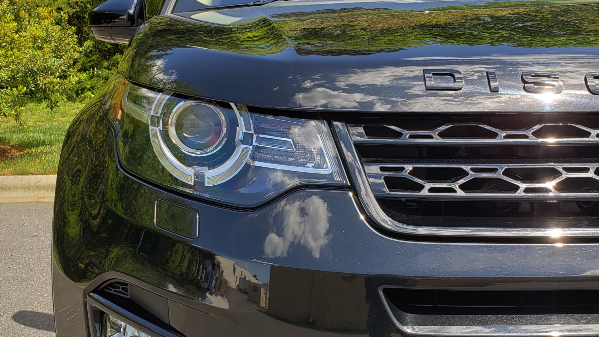 Used 2017 Land Rover DISCOVERY SPORT HSE / NAV / PANO-ROOF / REARVIEW / HTD STS / LANE DEPART for sale Sold at Formula Imports in Charlotte NC 28227 23