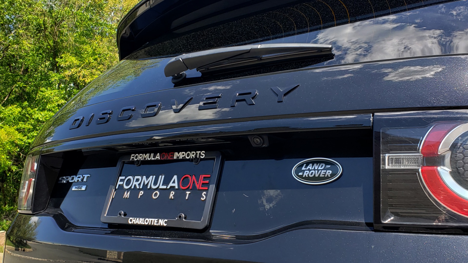 Used 2017 Land Rover DISCOVERY SPORT HSE / NAV / PANO-ROOF / REARVIEW / HTD STS / LANE DEPART for sale Sold at Formula Imports in Charlotte NC 28227 32