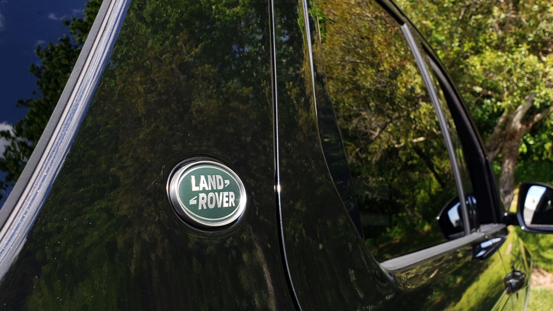 Used 2017 Land Rover DISCOVERY SPORT HSE / NAV / PANO-ROOF / REARVIEW / HTD STS / LANE DEPART for sale Sold at Formula Imports in Charlotte NC 28227 33