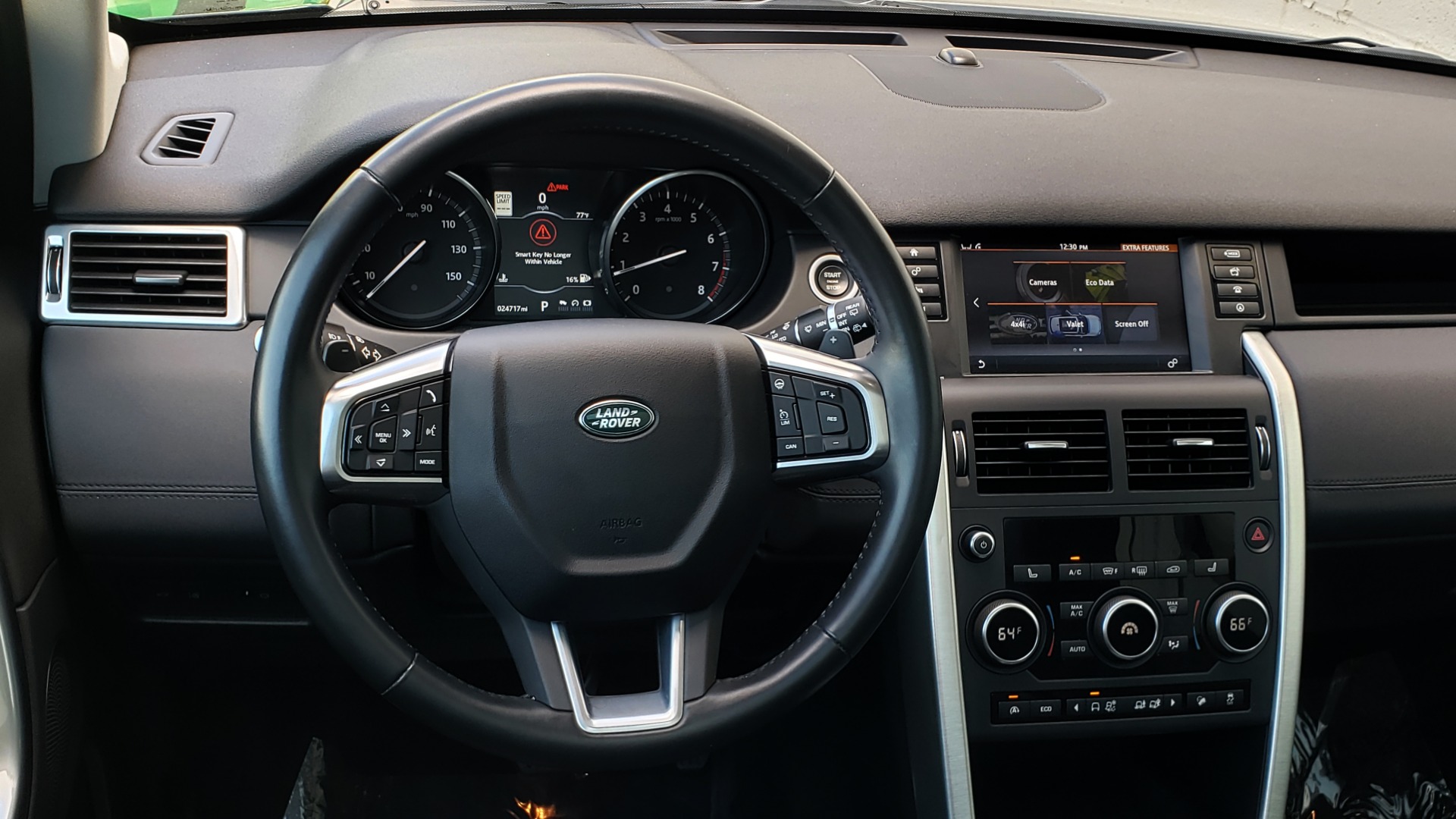 Used 2017 Land Rover DISCOVERY SPORT HSE / NAV / PANO-ROOF / REARVIEW / HTD STS / LANE DEPART for sale Sold at Formula Imports in Charlotte NC 28227 39