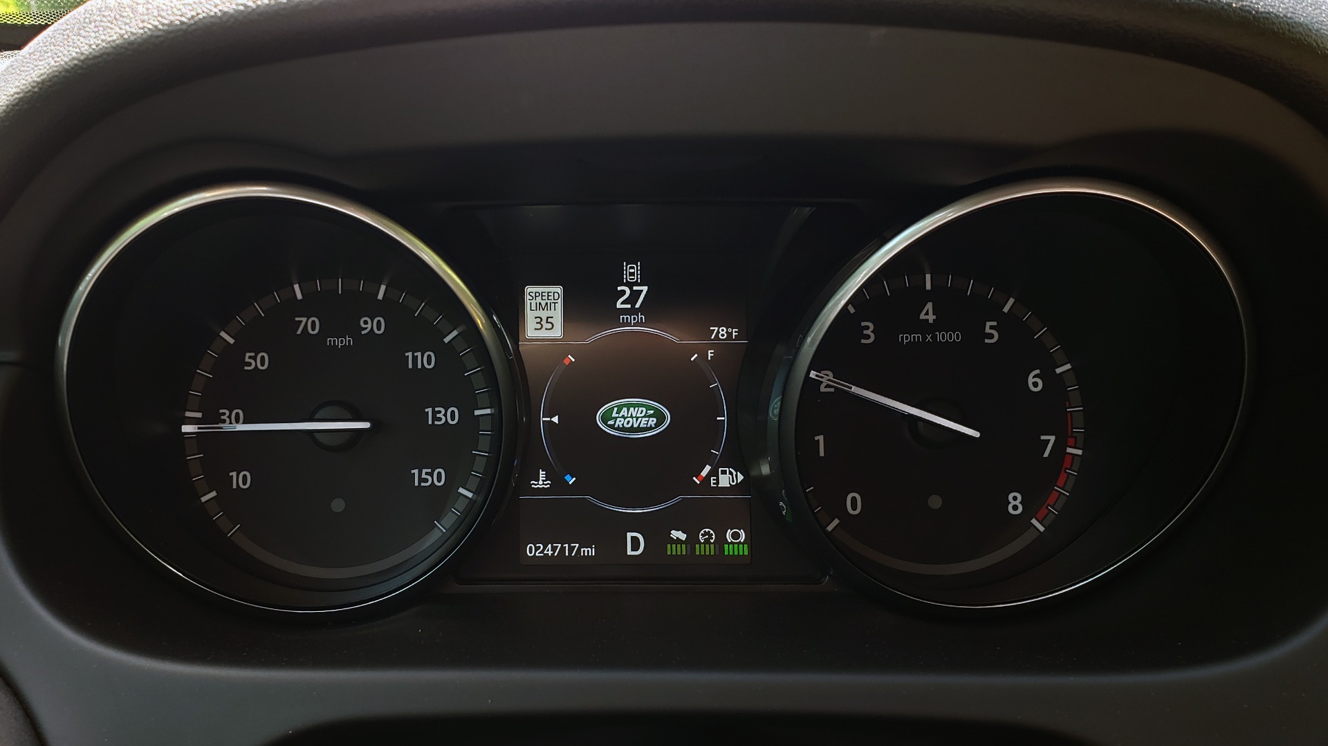 Used 2017 Land Rover DISCOVERY SPORT HSE / NAV / PANO-ROOF / REARVIEW / HTD STS / LANE DEPART for sale Sold at Formula Imports in Charlotte NC 28227 41
