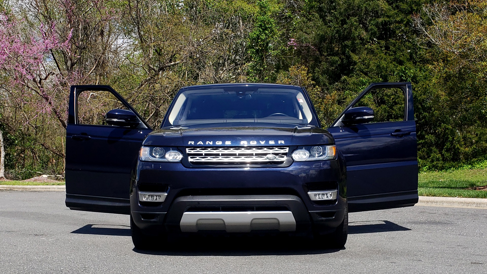 Used 2016 Land Rover RANGE ROVER SPORT SC V6 HSE / 4WD / NAV / PANO-ROOF / REARVIEW / CLIMATE & VISIBILITY for sale Sold at Formula Imports in Charlotte NC 28227 24