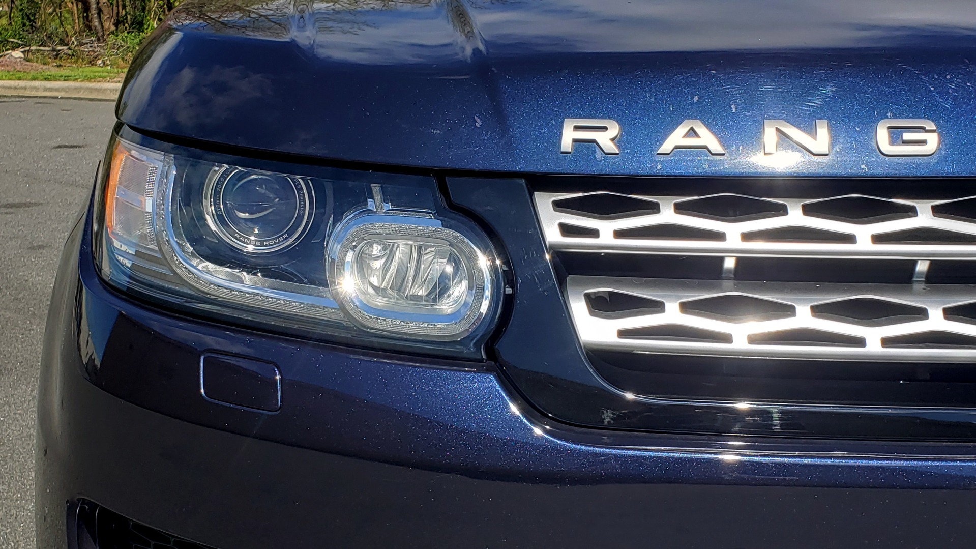 Used 2016 Land Rover RANGE ROVER SPORT SC V6 HSE / 4WD / NAV / PANO-ROOF / REARVIEW / CLIMATE & VISIBILITY for sale Sold at Formula Imports in Charlotte NC 28227 25