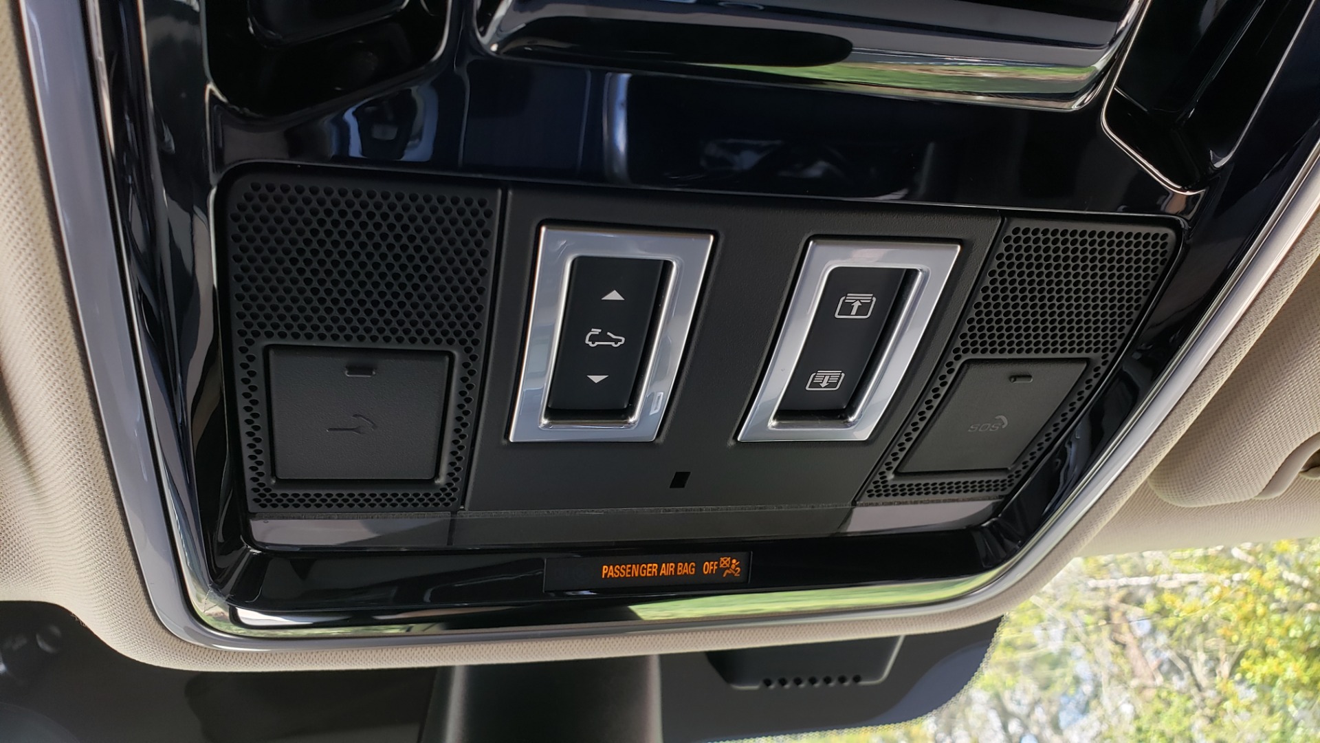 Used 2016 Land Rover RANGE ROVER SPORT SC V6 HSE / 4WD / NAV / PANO-ROOF / REARVIEW / CLIMATE & VISIBILITY for sale Sold at Formula Imports in Charlotte NC 28227 55