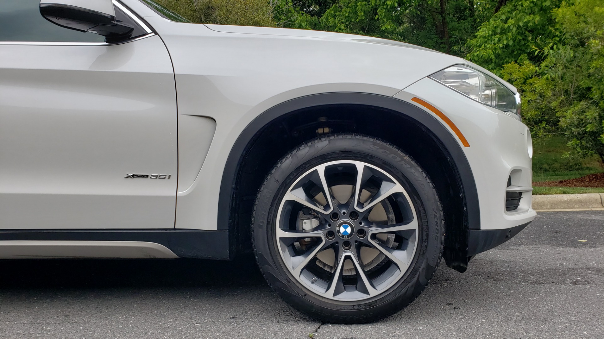 Used 2017 BMW X5 XDRIVE35I PREMIUM / DRVR ASST PLUS / CLD WTHR / REARVIEW for sale Sold at Formula Imports in Charlotte NC 28227 86