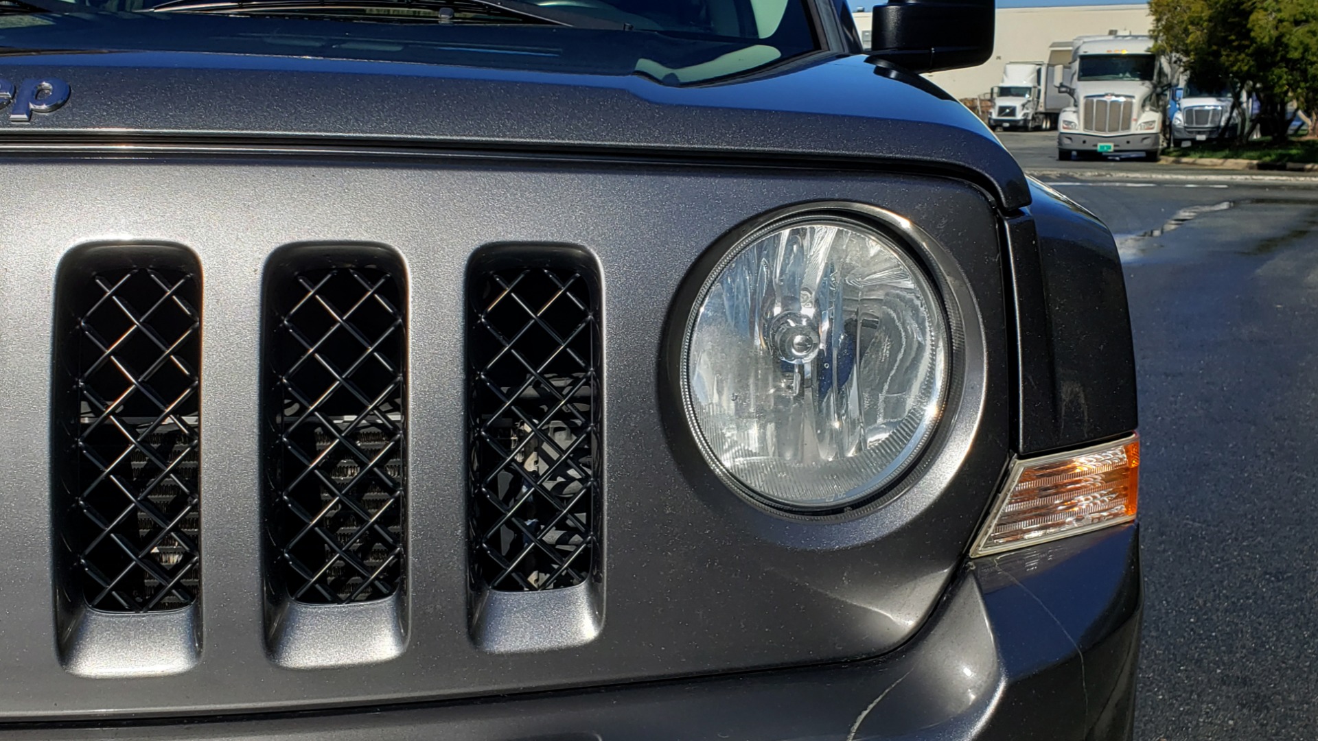 Used 2012 Jeep PATRIOT LATITUDE 4WD / SUNROOF / BOSTON ACOUSTICS SOUND for sale Sold at Formula Imports in Charlotte NC 28227 25