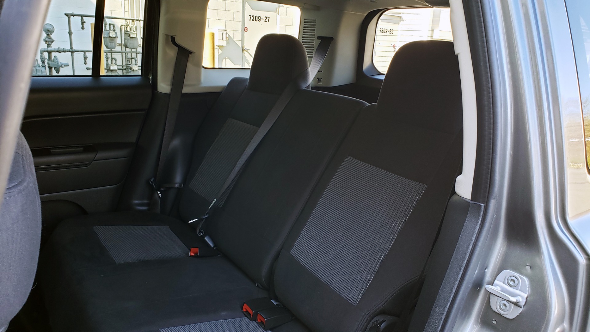 Used 2012 Jeep PATRIOT LATITUDE 4WD / SUNROOF / BOSTON ACOUSTICS SOUND for sale Sold at Formula Imports in Charlotte NC 28227 49